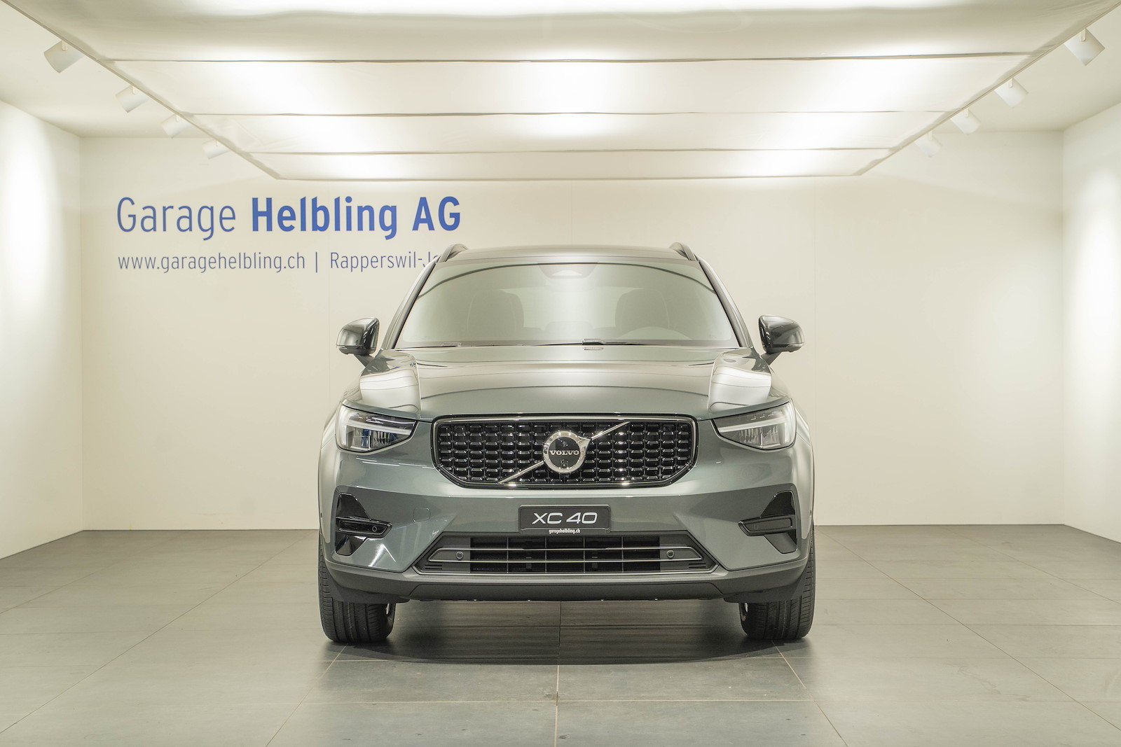 VOLVO XC40 2.0 B4 MH Plus Dark, Hybride Léger Essence/Électricité, Voiture nouvelle, Automatique - 2
