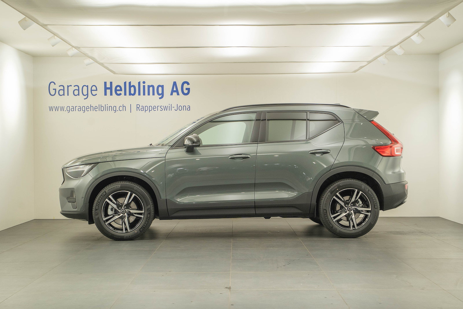 VOLVO XC40 2.0 B4 MH Plus Dark, Hybride Léger Essence/Électricité, Voiture nouvelle, Automatique - 3