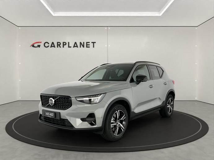 VOLVO XC40 2.0 B3 MH Plus Dark, Hybride Leggero Benzina/Elettrica, Auto nuove, Automatico