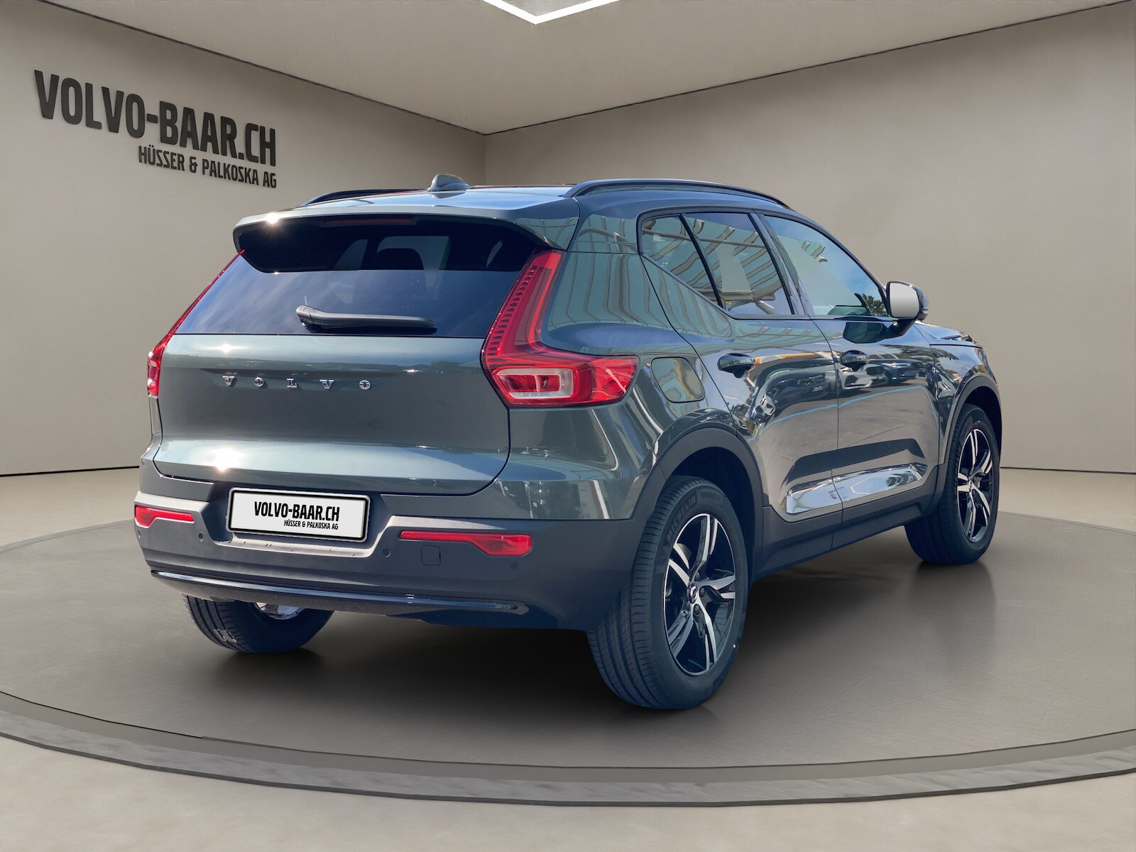 VOLVO XC40 2.0 B3 MH Plus Dark, Hybride Leggero Benzina/Elettrica, Auto nuove, Automatico - 5