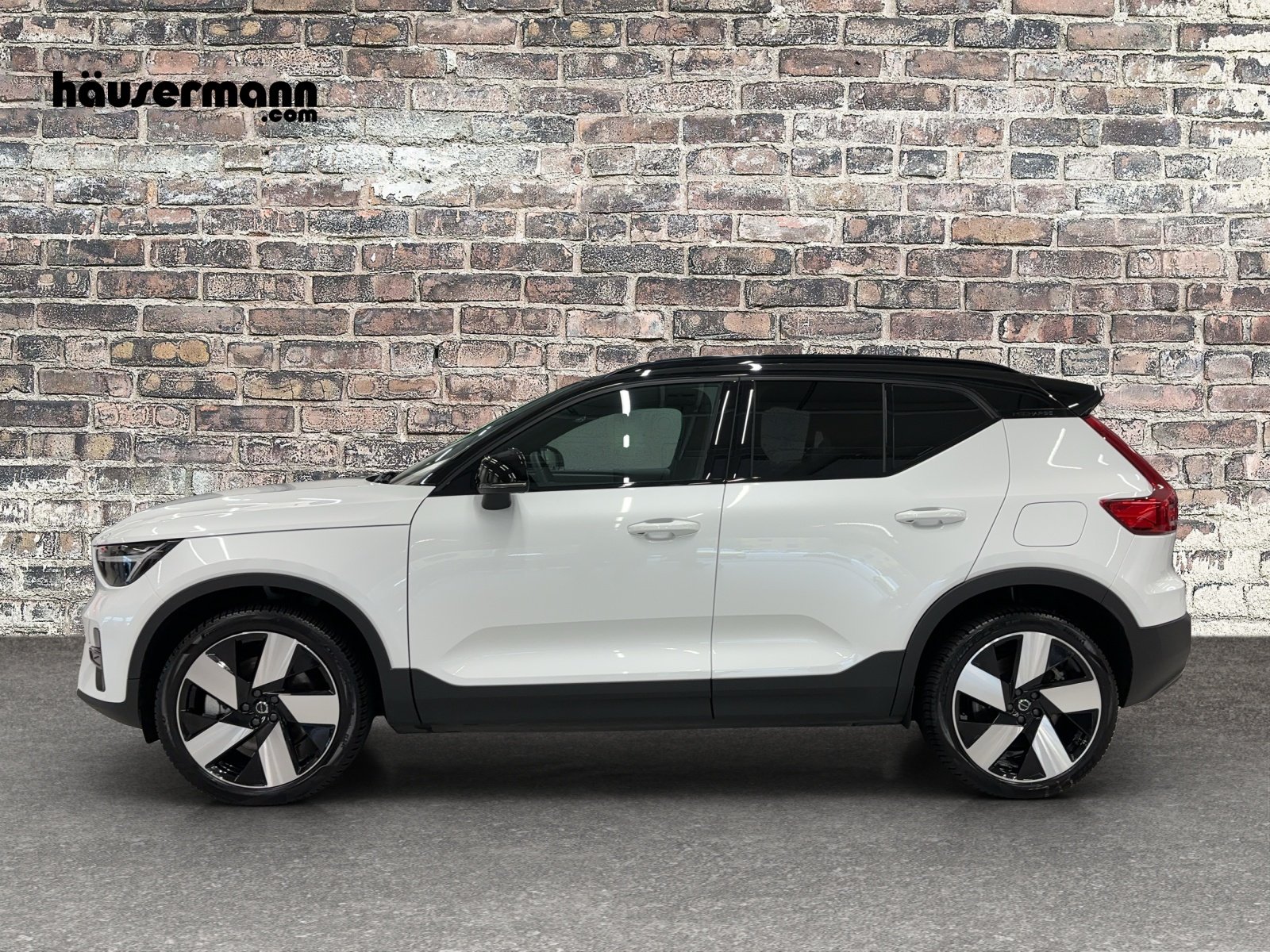 VOLVO XC40 E80 Twin Plus AWD, Elektro, Occasion / Gebraucht, Automatik - 2