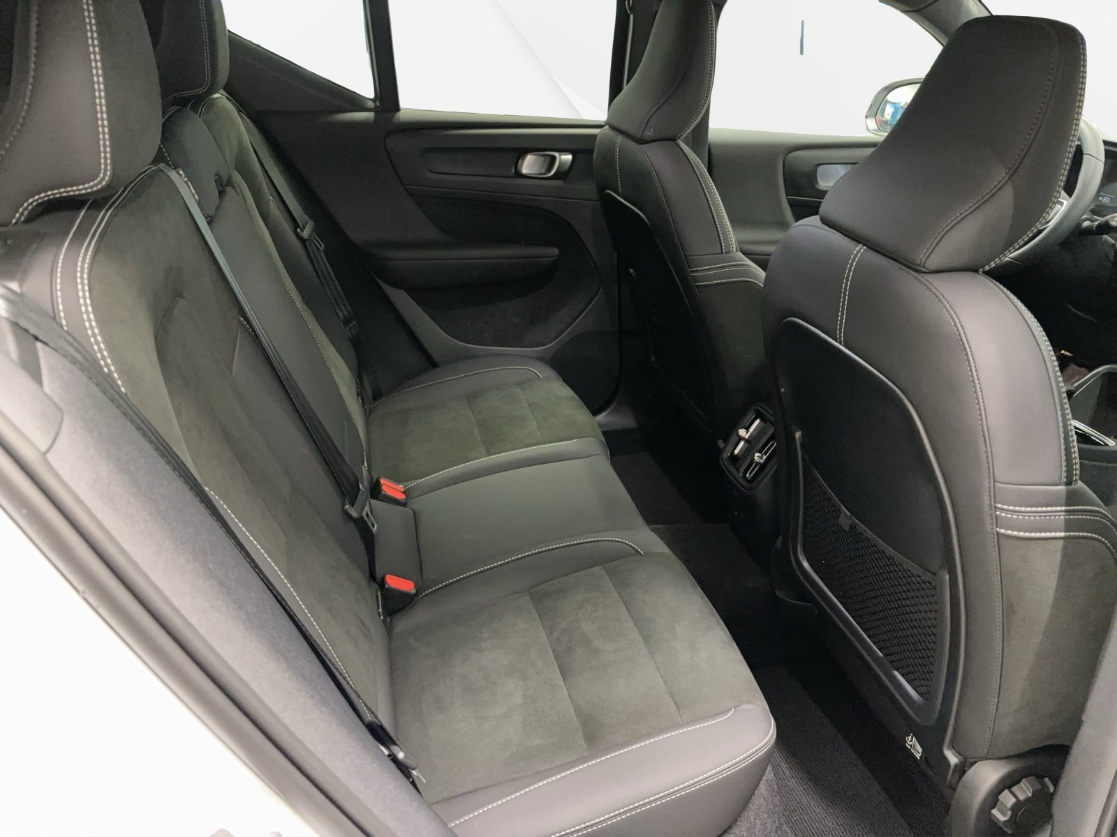 VOLVO XC40 E80 Twin Plus AWD, Elektro, Occasion / Gebraucht, Automatik - 6