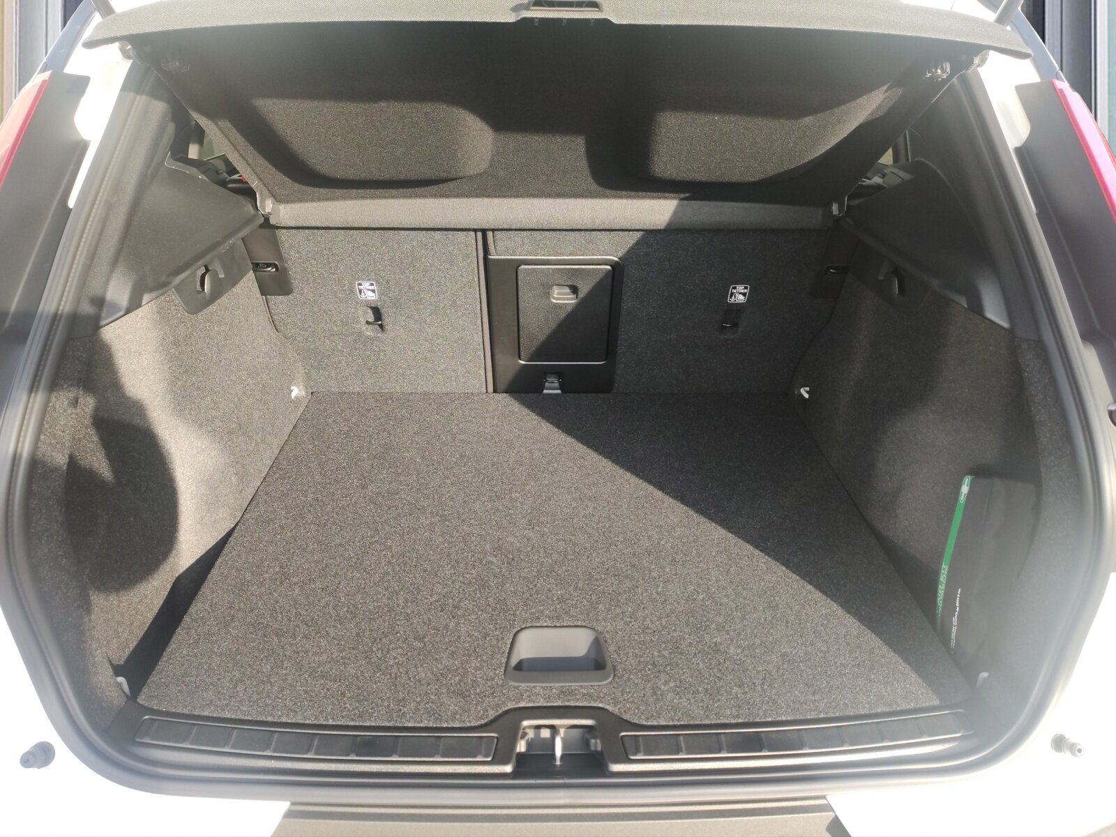 VOLVO XC40 E60 Core, Elettrica, Occasioni / Usate, Automatico - 7