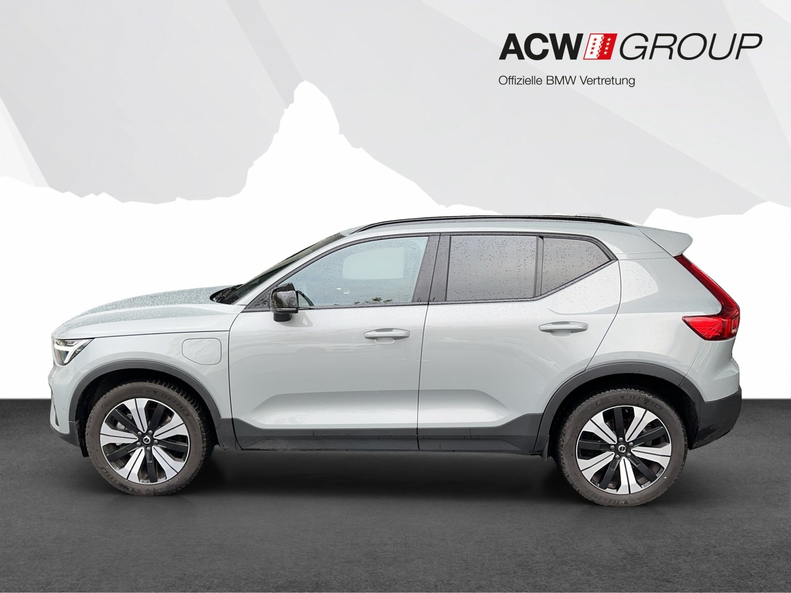 VOLVO XC40 1.5 T4 PiH Plus Dark, Plug-in-Hybrid Benzina/Elettrica, Occasioni / Usate, Automatico - 2