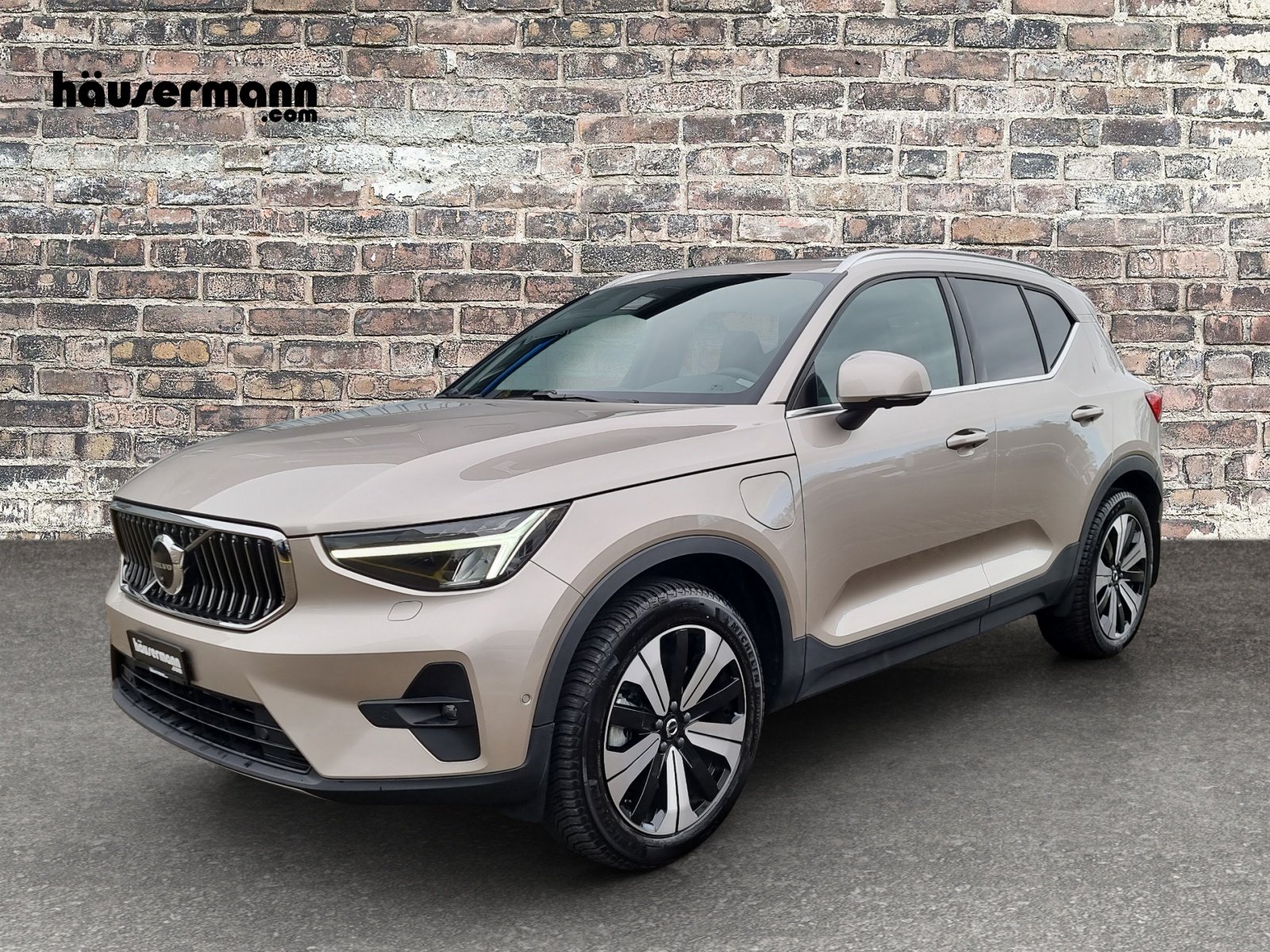 VOLVO XC40 1.5 T5 PiH Ultimate Bright