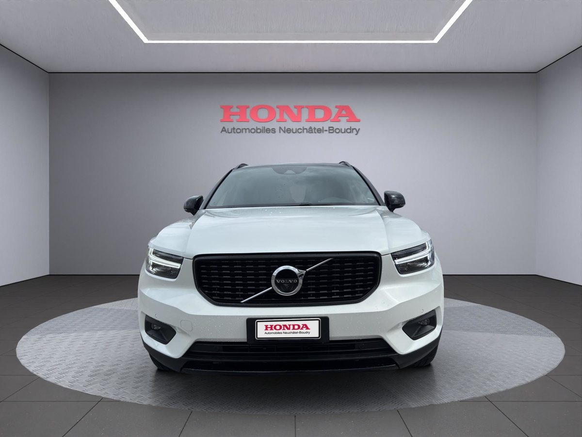 VOLVO XC40 2.0 D4 R-Design AWD, Diesel, Occasion / Utilisé, Automatique - 3