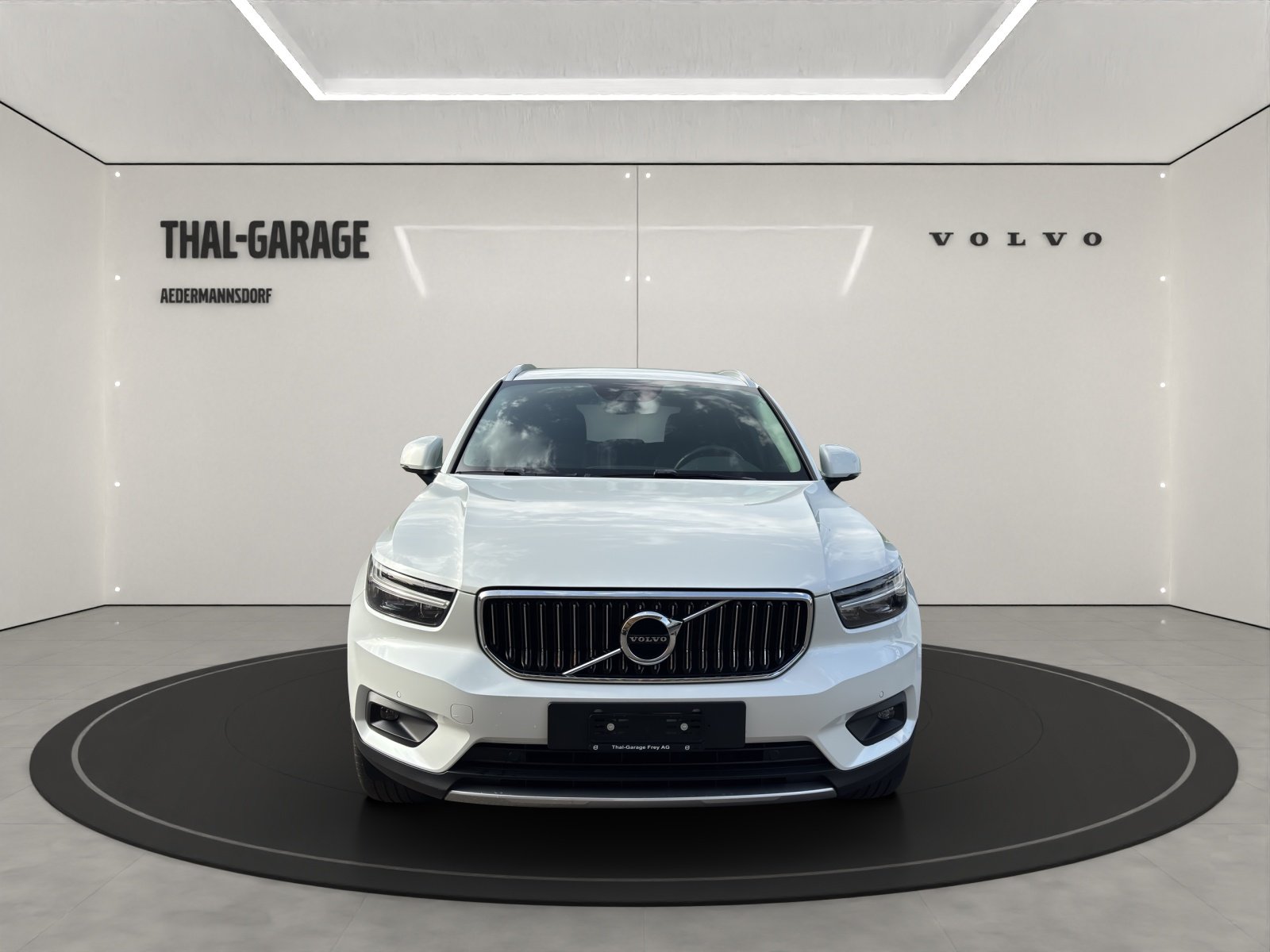 VOLVO XC40 1.5 T5 TE Inscription, Hybride Rechargeable Essence/Électricité, Occasion / Utilisé, Automatique - 2