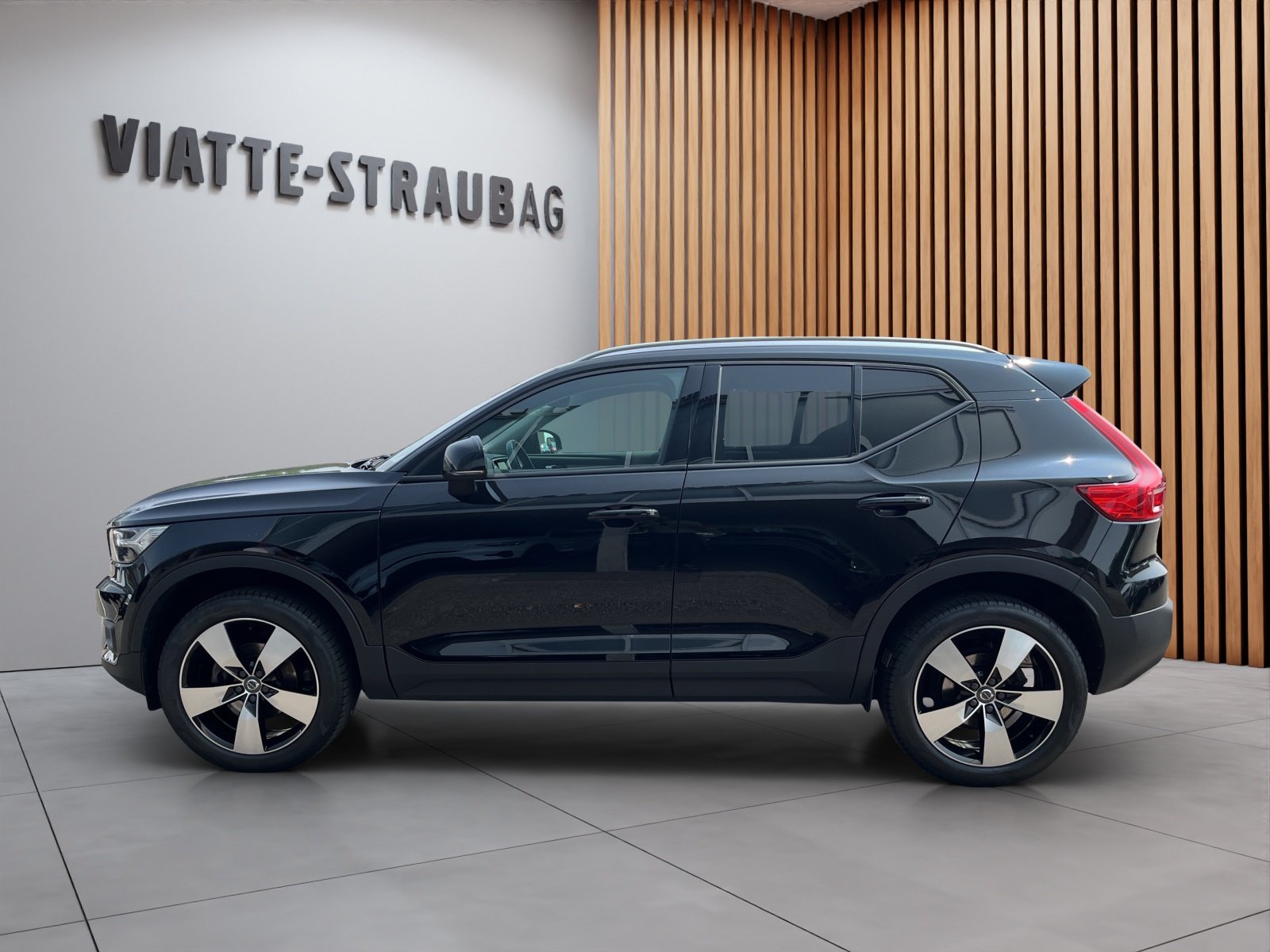 VOLVO XC40 1.5 T2 Xcite, Petrol, Second hand / Used, Automatic - 7