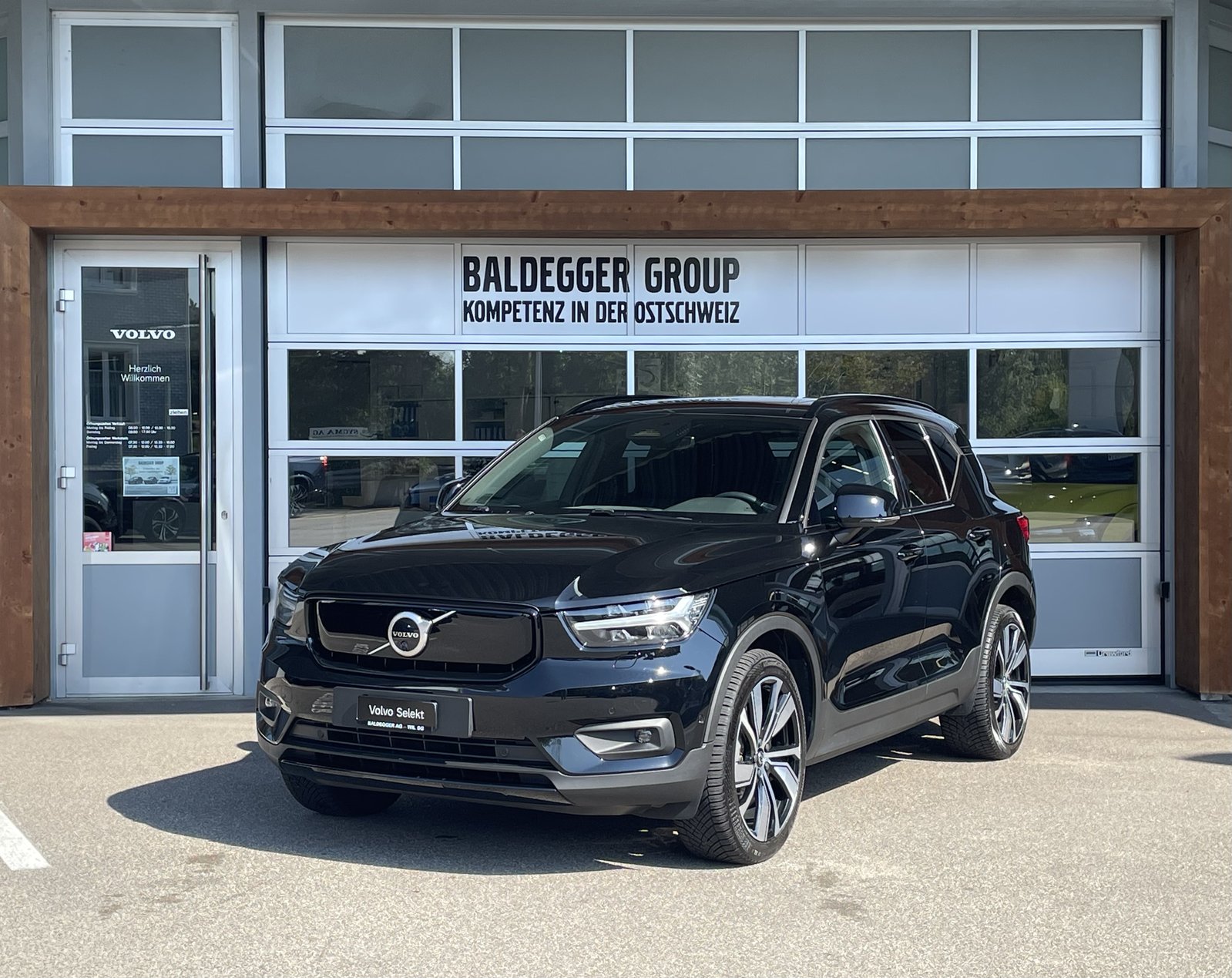 VOLVO XC40 P8 Pro AWD, Elettrica, Occasioni / Usate, Automatico - 2