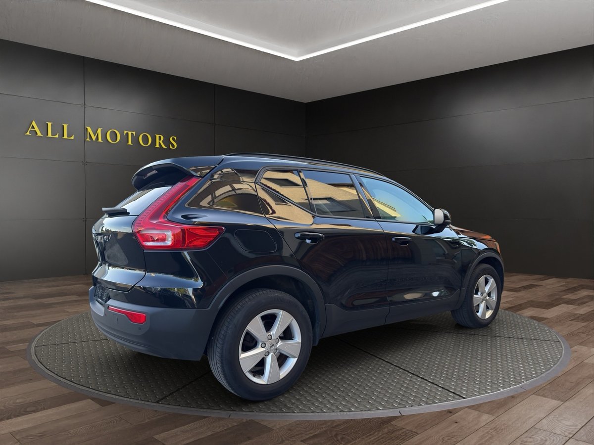 VOLVO XC40 D3 AWD Momentum, Diesel, Occasioni / Usate, Manuale - 7