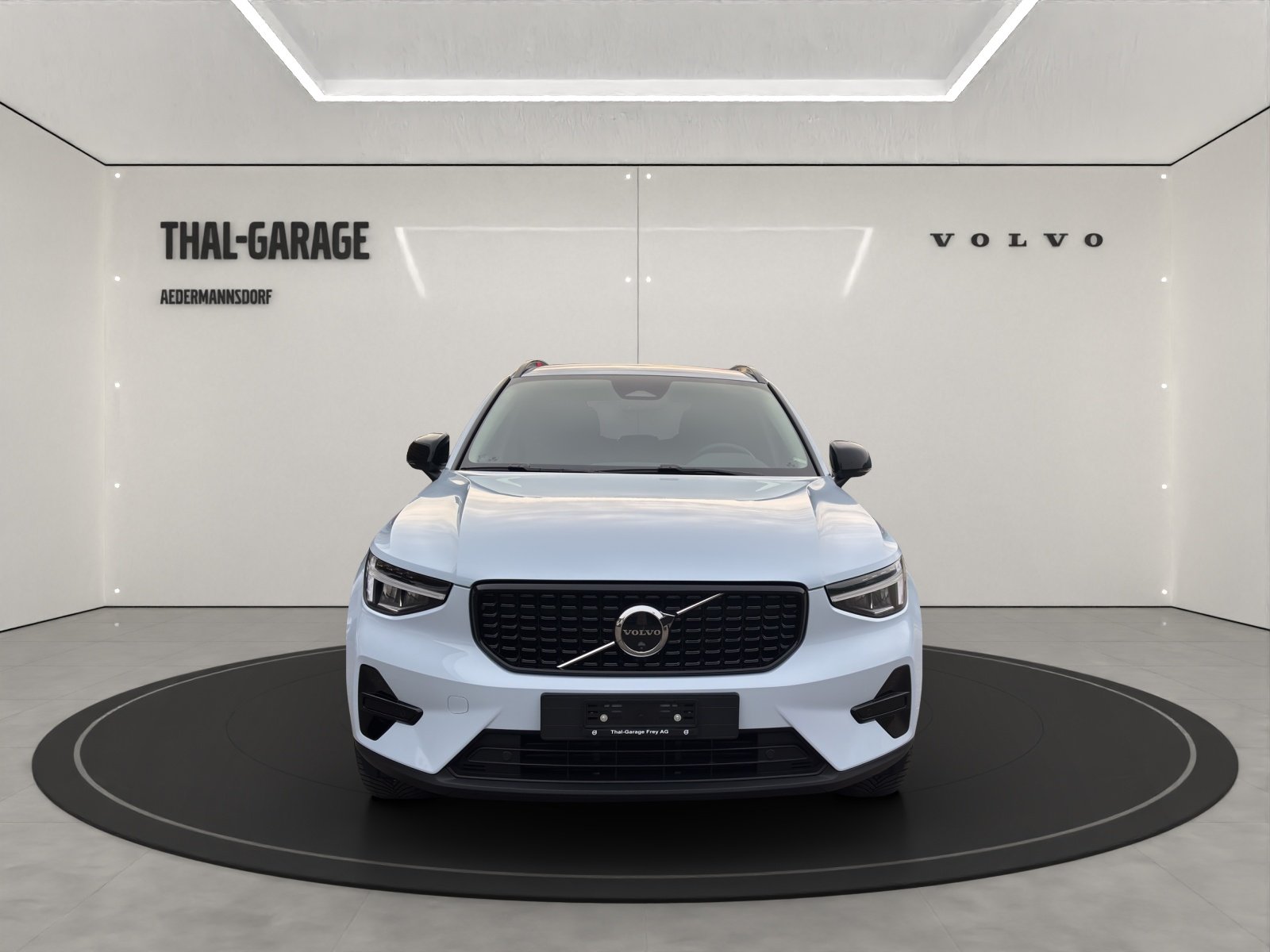 VOLVO XC40 2.0 B4 MH Plus Dark, Hybride Léger Essence/Électricité, Occasion / Utilisé, Automatique - 2