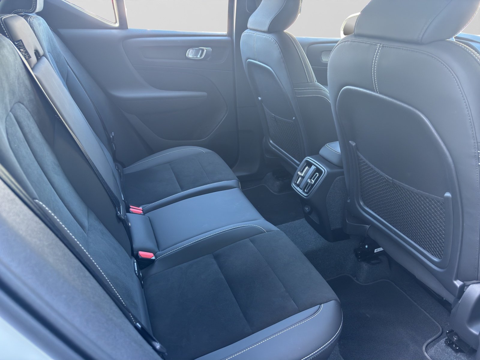 VOLVO XC40 1.5 T2 XCITE, Essence, Occasion / Utilisé, Automatique - 6