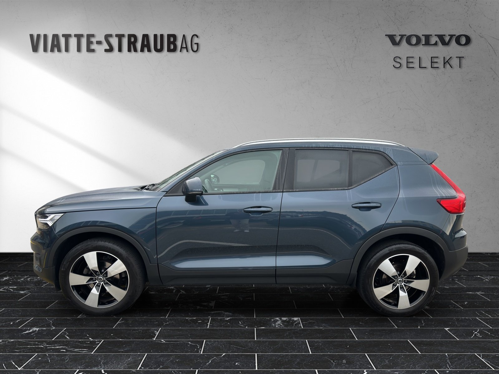 VOLVO XC40 1.5 T2 Momentum, Petrol, Second hand / Used, Automatic - 7