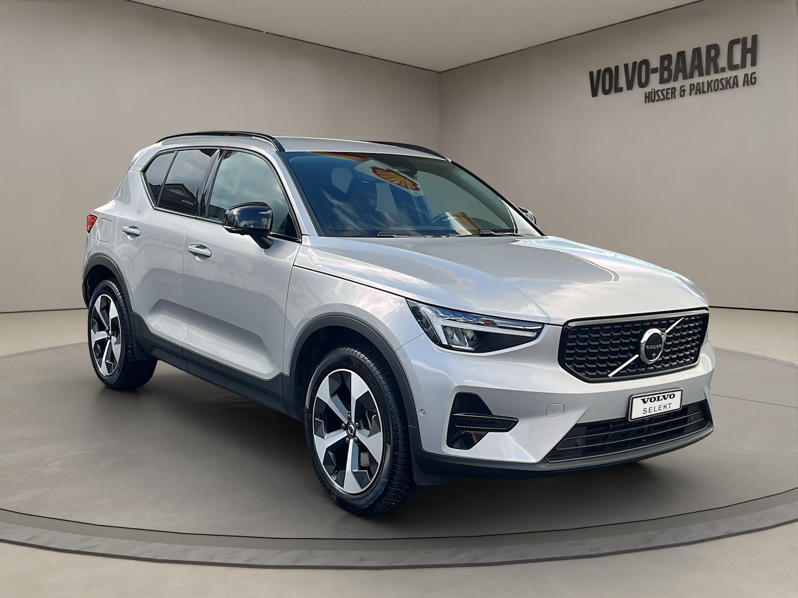 VOLVO XC40 2.0 B4 MH Plus Dark, Hybride Léger Essence/Électricité, Occasion / Utilisé, Automatique - 7