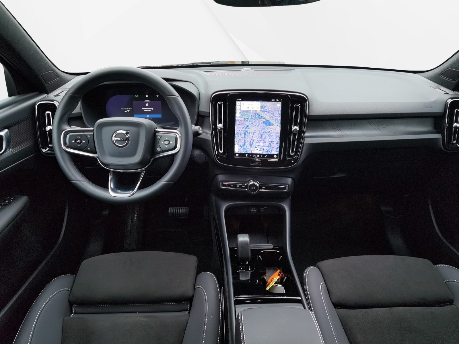 VOLVO XC40 E80 Twin Plus AWD, Électrique, Occasion / Utilisé, Automatique - 5