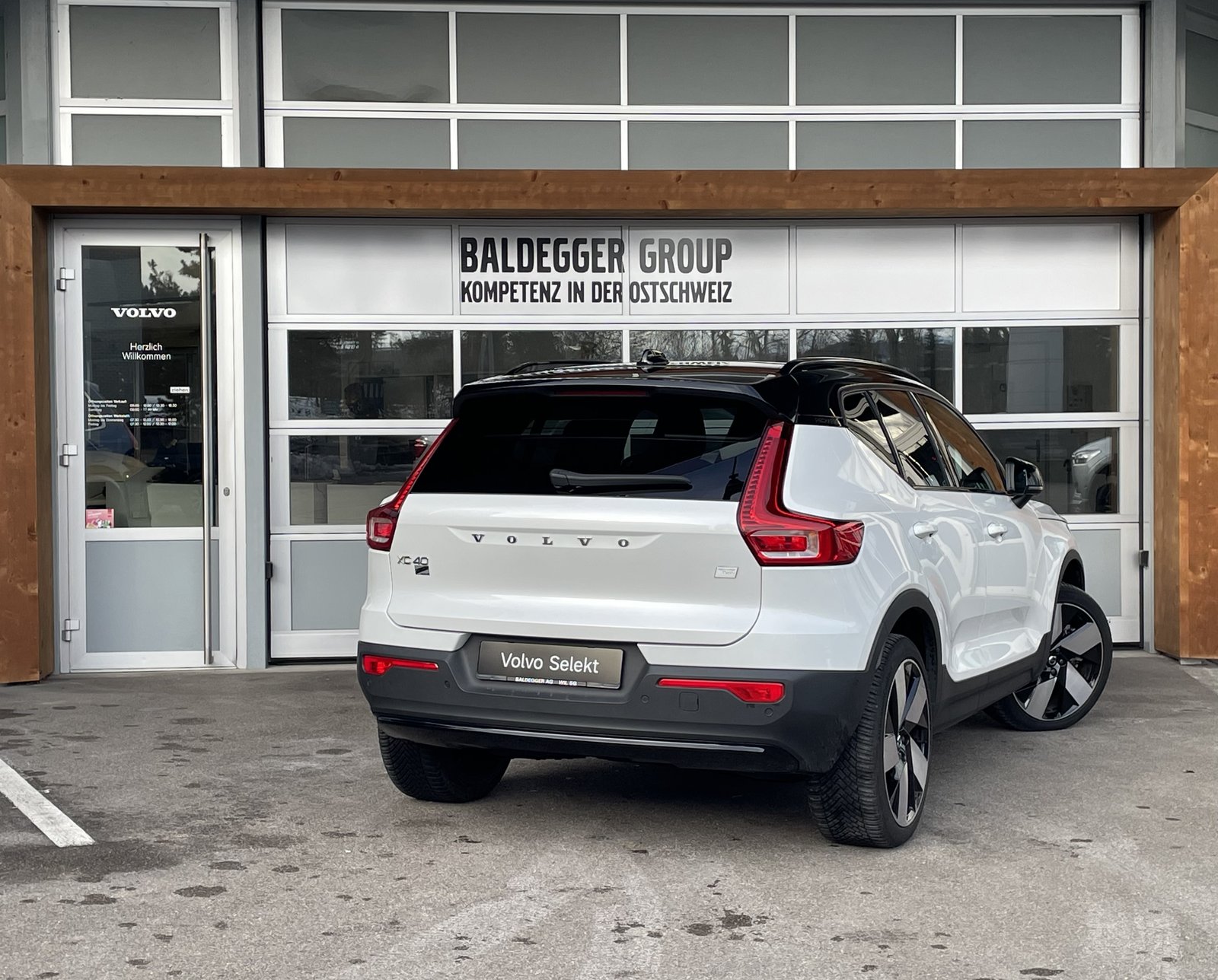 VOLVO XC40 P8 AWD Elec Ultimate, Electric, Second hand / Used, Automatic - 3