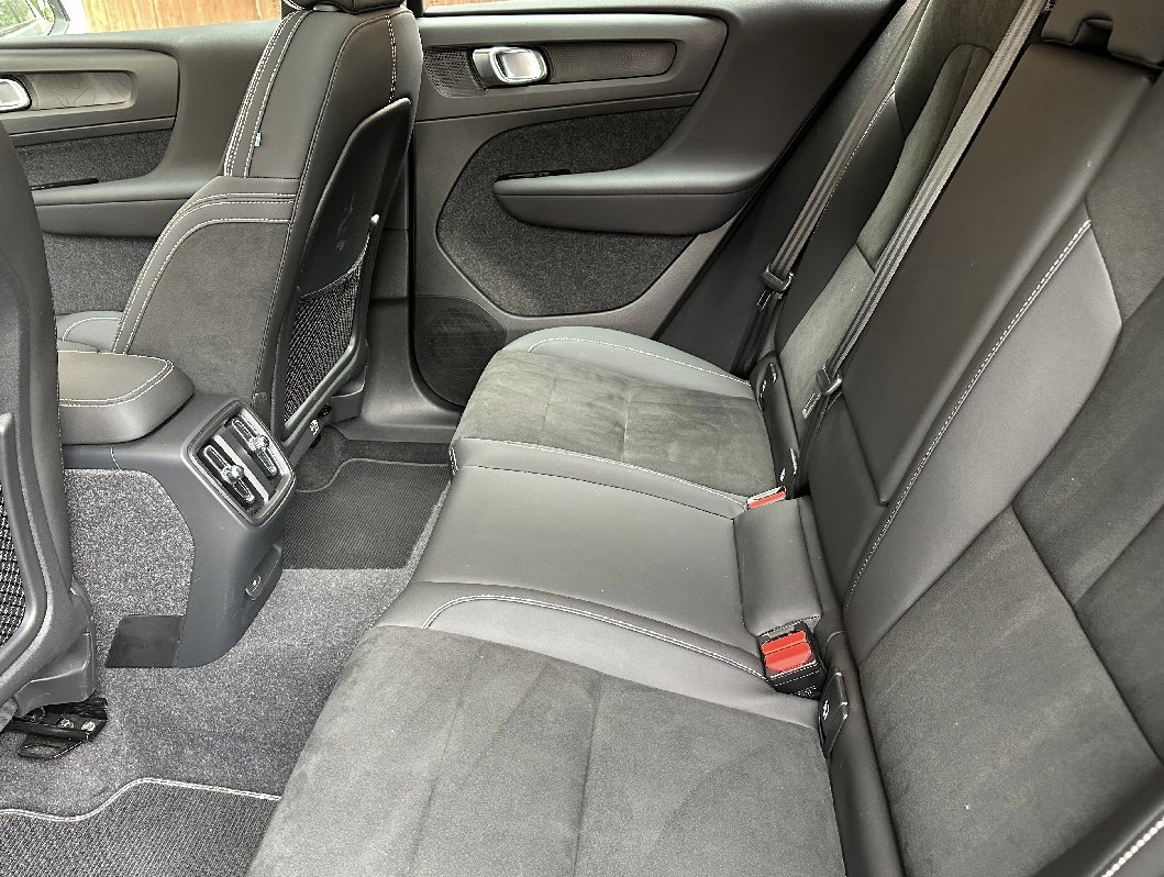 VOLVO XC40 P8 AWD Elec Ultimate, Electric, Second hand / Used, Automatic - 5