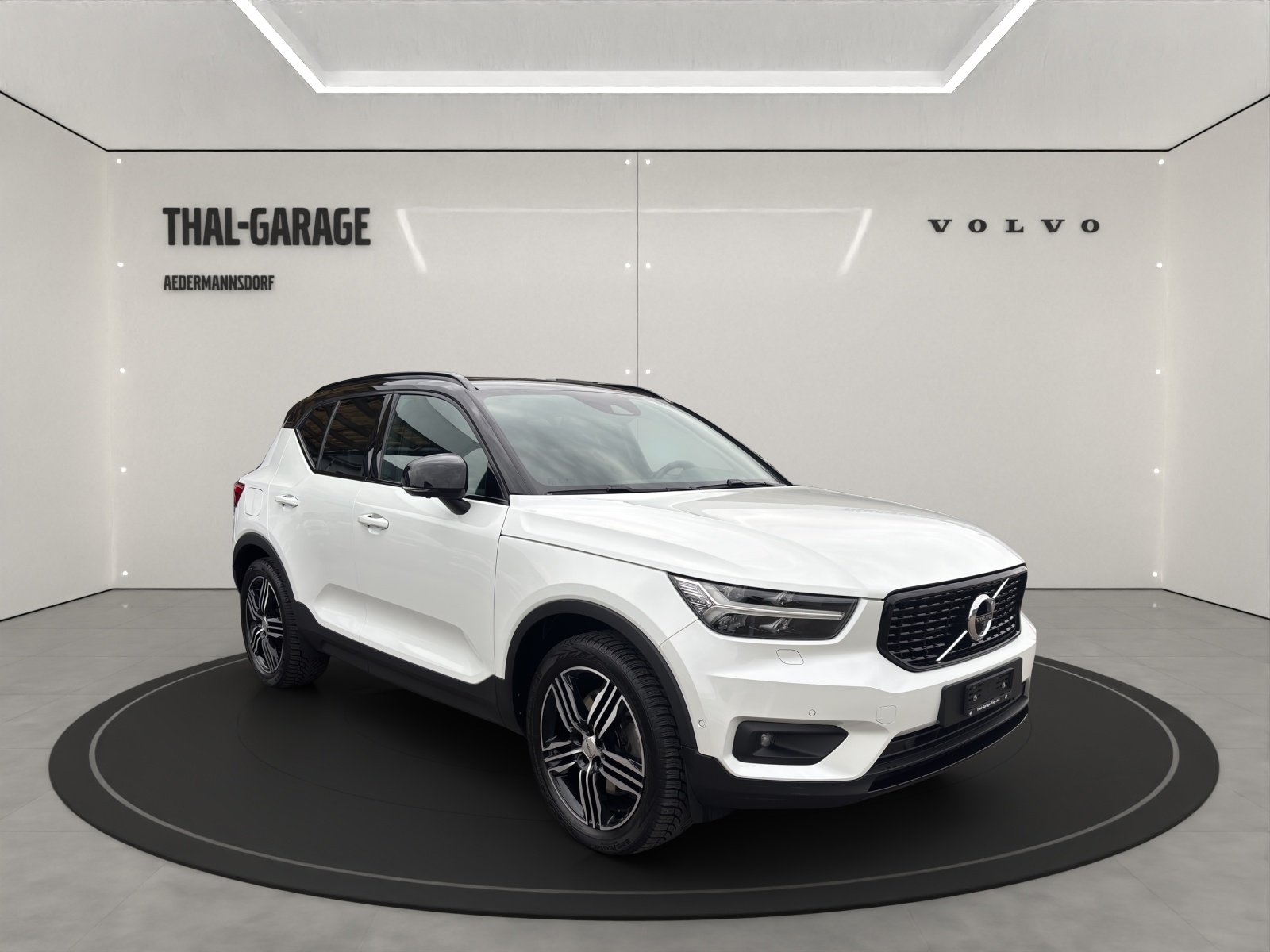 VOLVO XC40 1.5 T5 PiH R-Design, Hybride Rechargeable Essence/Électricité, Occasion / Utilisé, Automatique - 4