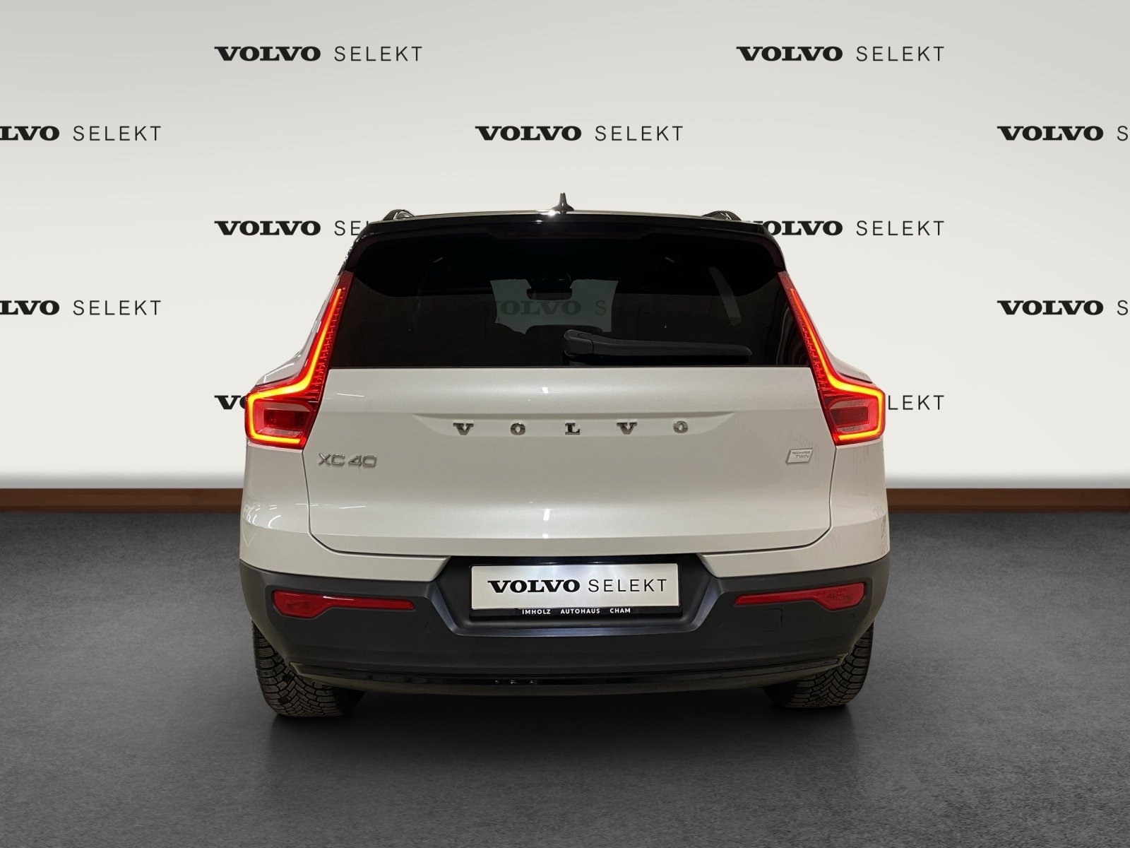 VOLVO XC40 P8 Twin Pro AWD, Elektro, Occasion / Gebraucht, Automatik - 4