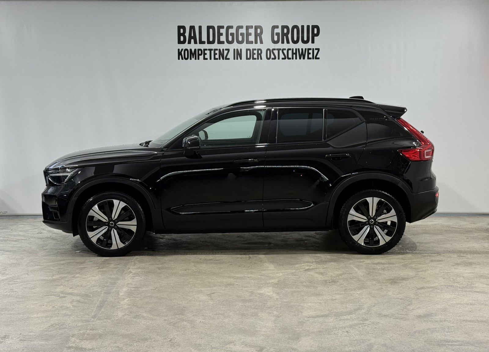 VOLVO XC40 P6 Core, Elettrica, Occasioni / Usate, Automatico - 2