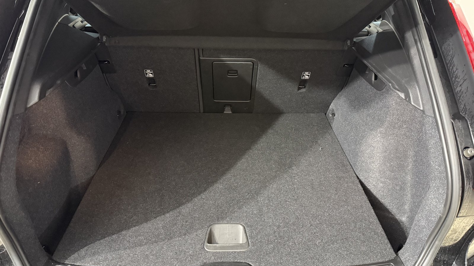 VOLVO XC40 P6 Core, Elettrica, Occasioni / Usate, Automatico - 7