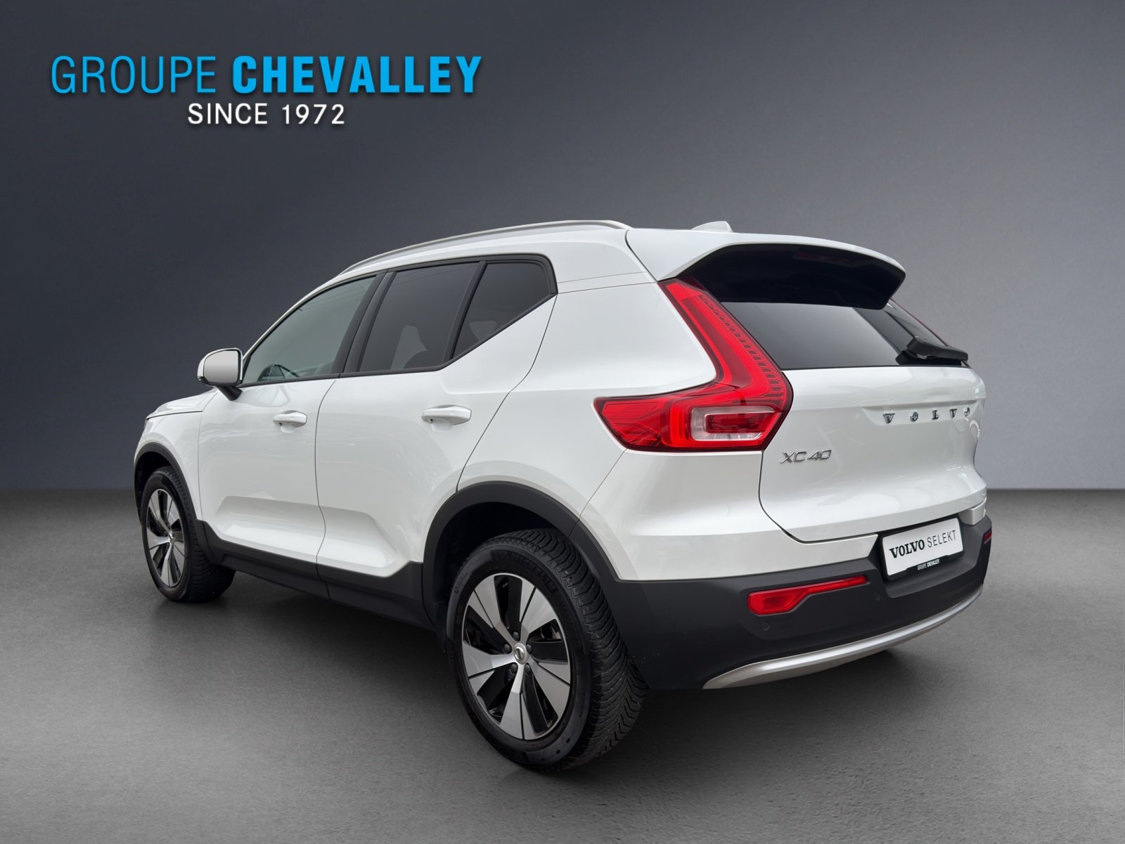 VOLVO XC40 T2 Core Geartronic, Petrol, Second hand / Used, Automatic - 4