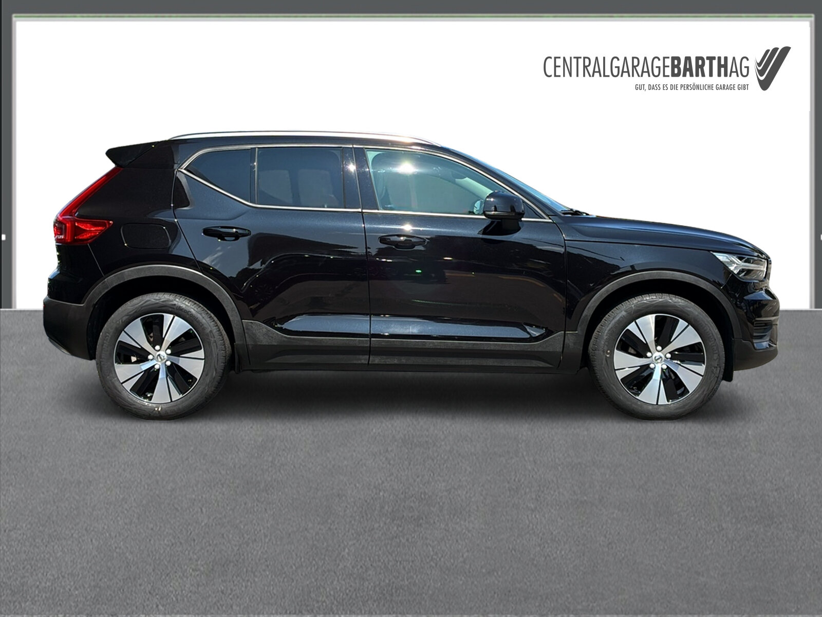 VOLVO XC40 2.0 D4 Momentum AWD, Diesel, Second hand / Used, Automatic - 6