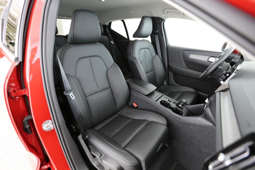 VOLVO XC40 1.5 T2 Core, Petrol, Second hand / Used, Automatic - 7