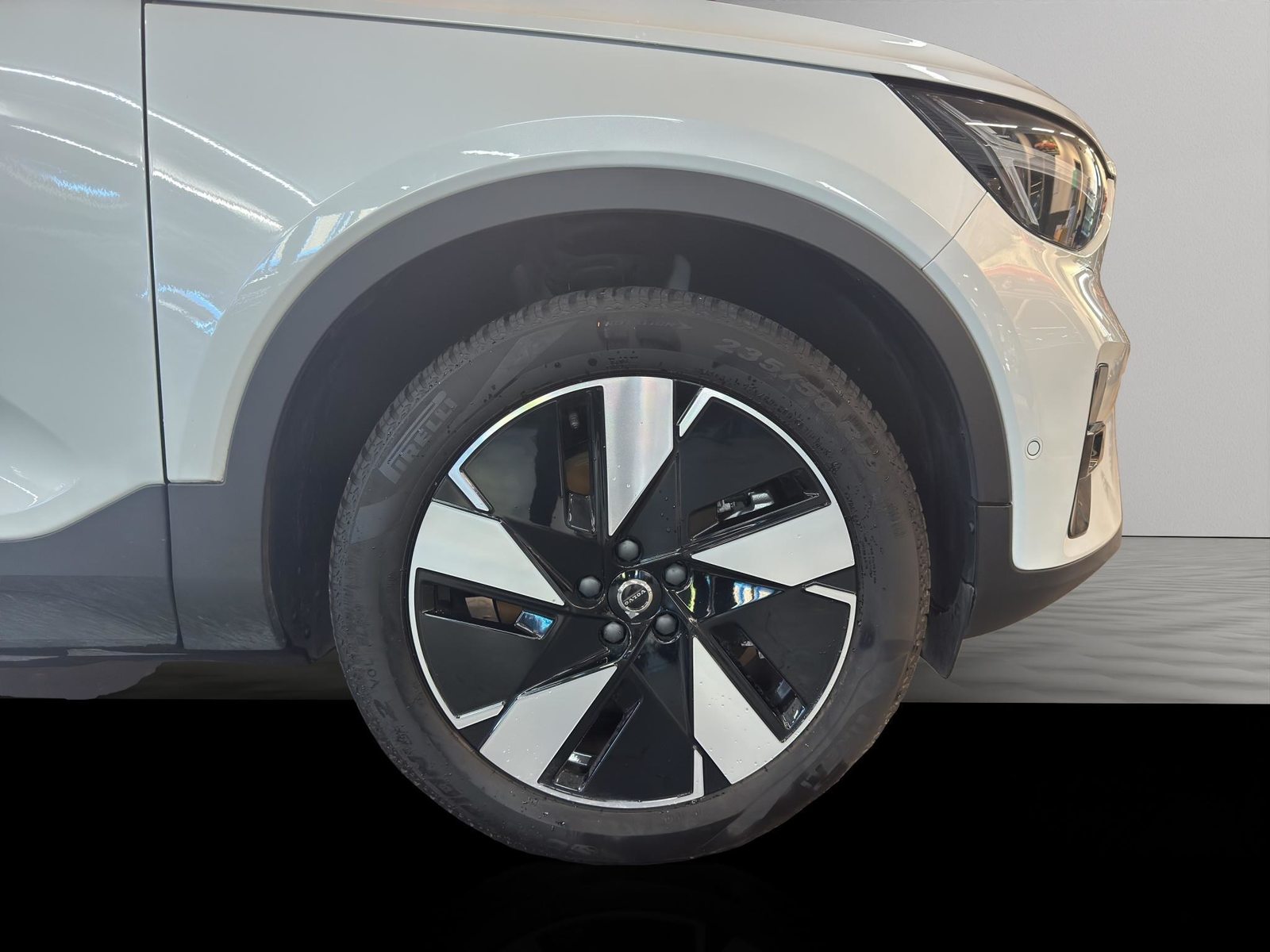 VOLVO XC40 E80 Twin Ultimate AWD, Elektro, Occasion / Gebraucht, Automatik - 7