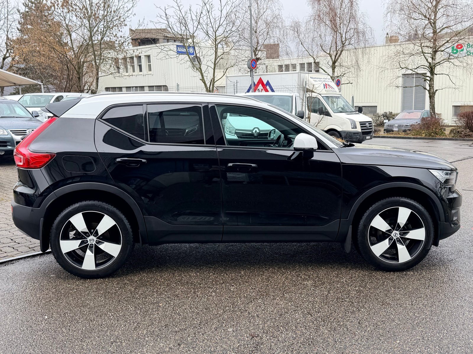 VOLVO XC40 T3 XCITE Geartronic, Essence, Occasion / Utilisé, Automatique - 2