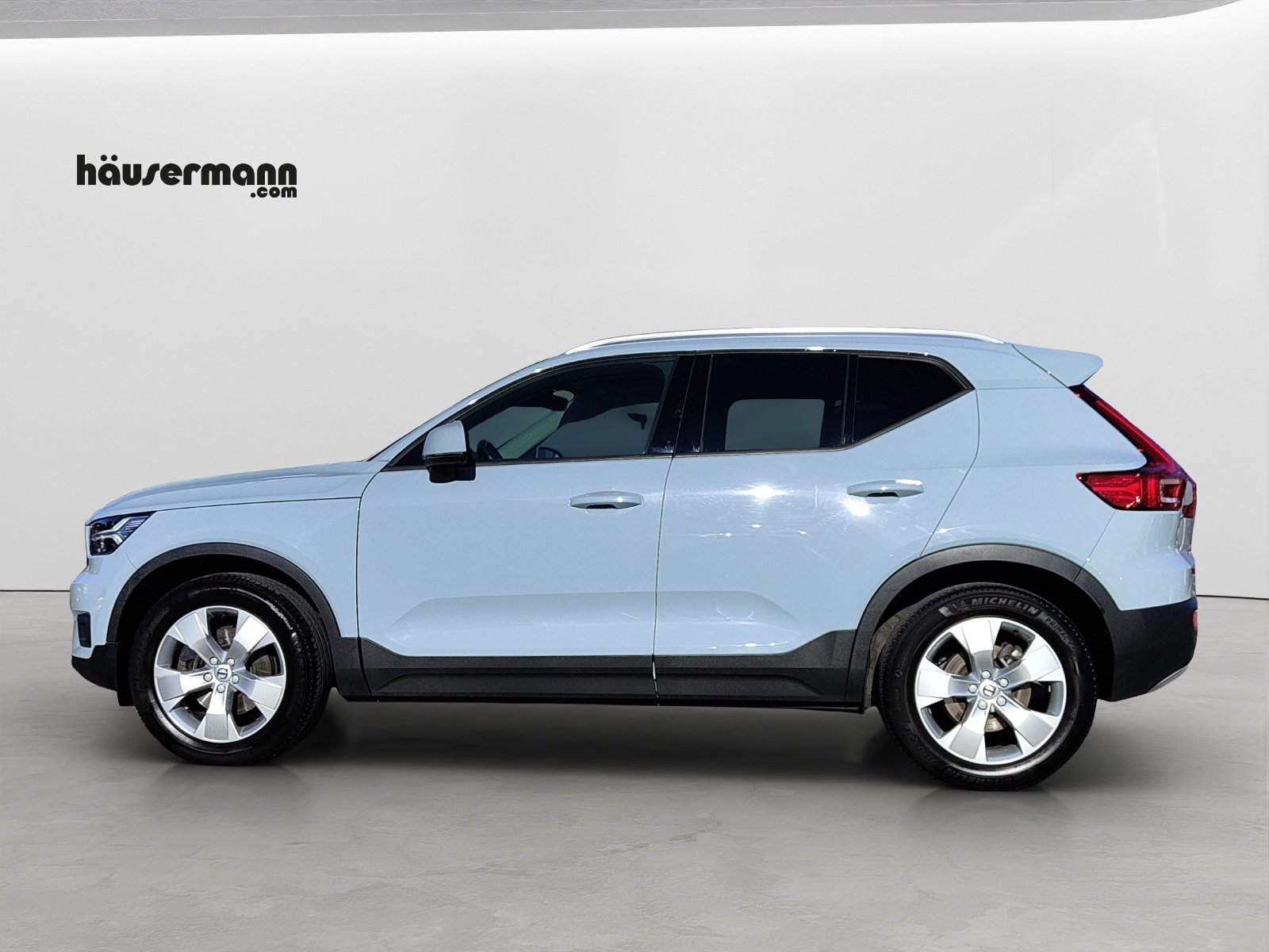 VOLVO XC40 2.0 D4 Momentum AWD, Diesel, Occasion / Gebraucht, Automatik - 2