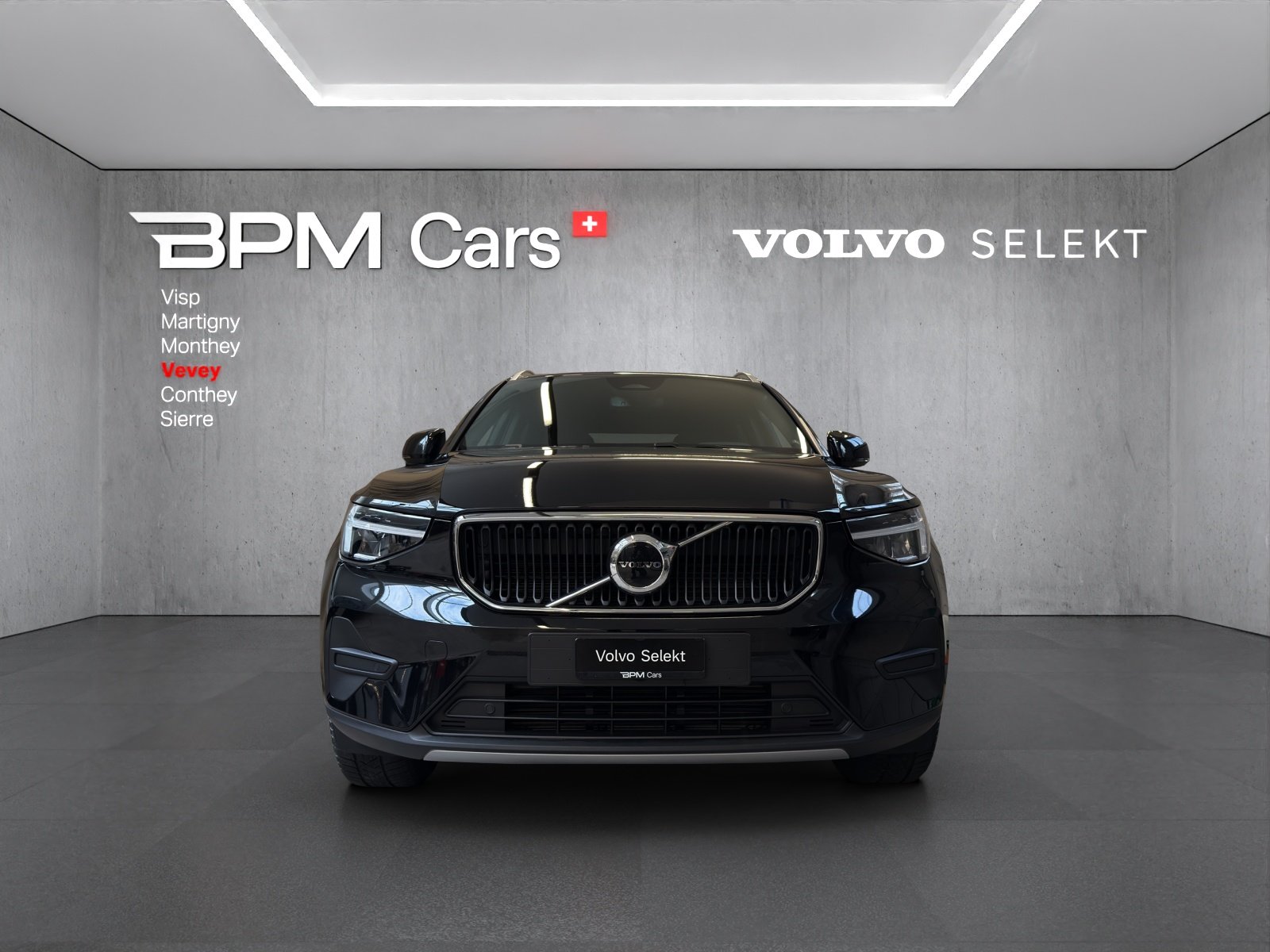 VOLVO XC40 2.0 B3 MH Core, Hybride Léger Essence/Électricité, Occasion / Utilisé, Automatique - 2