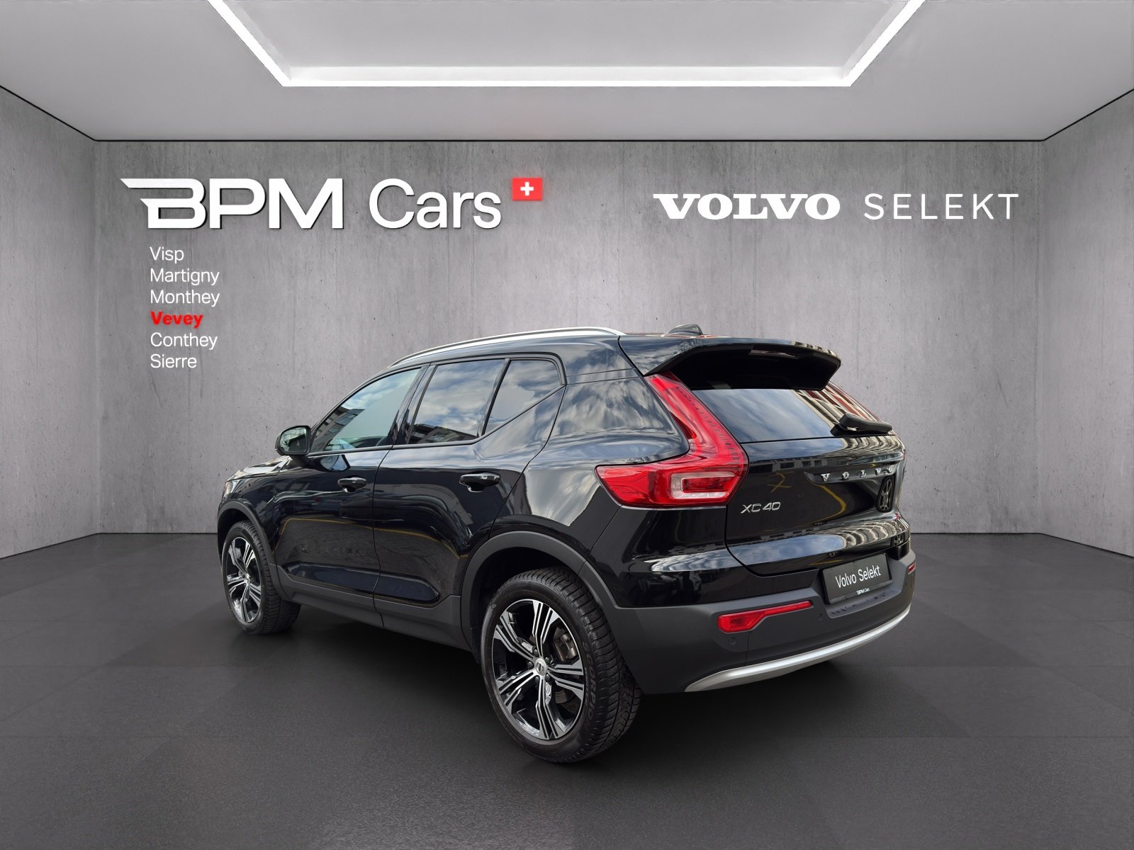 VOLVO XC40 2.0 B3 MH Core, Hybride Léger Essence/Électricité, Occasion / Utilisé, Automatique - 4