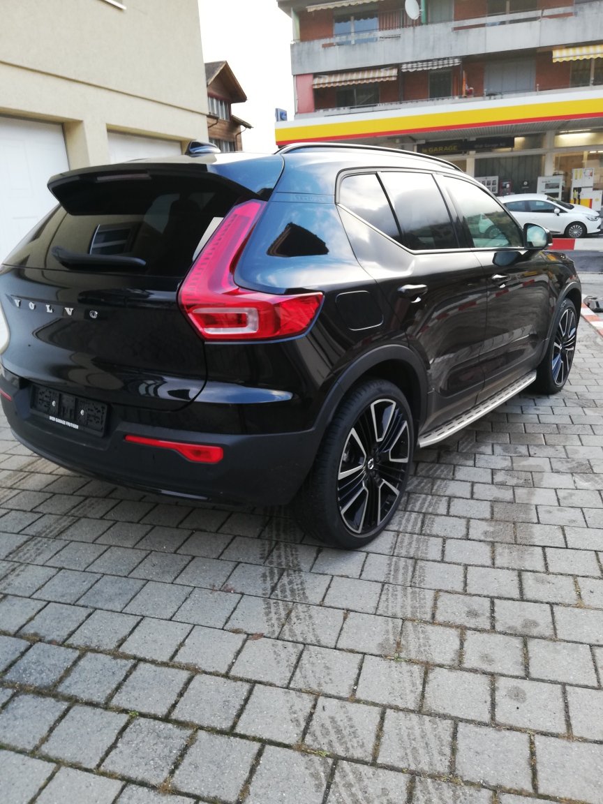 VOLVO XC40 1.5 T5 PiH Ultimate Dark, Plug-in-Hybrid Benzina/Elettrica, Occasioni / Usate, Automatico - 6