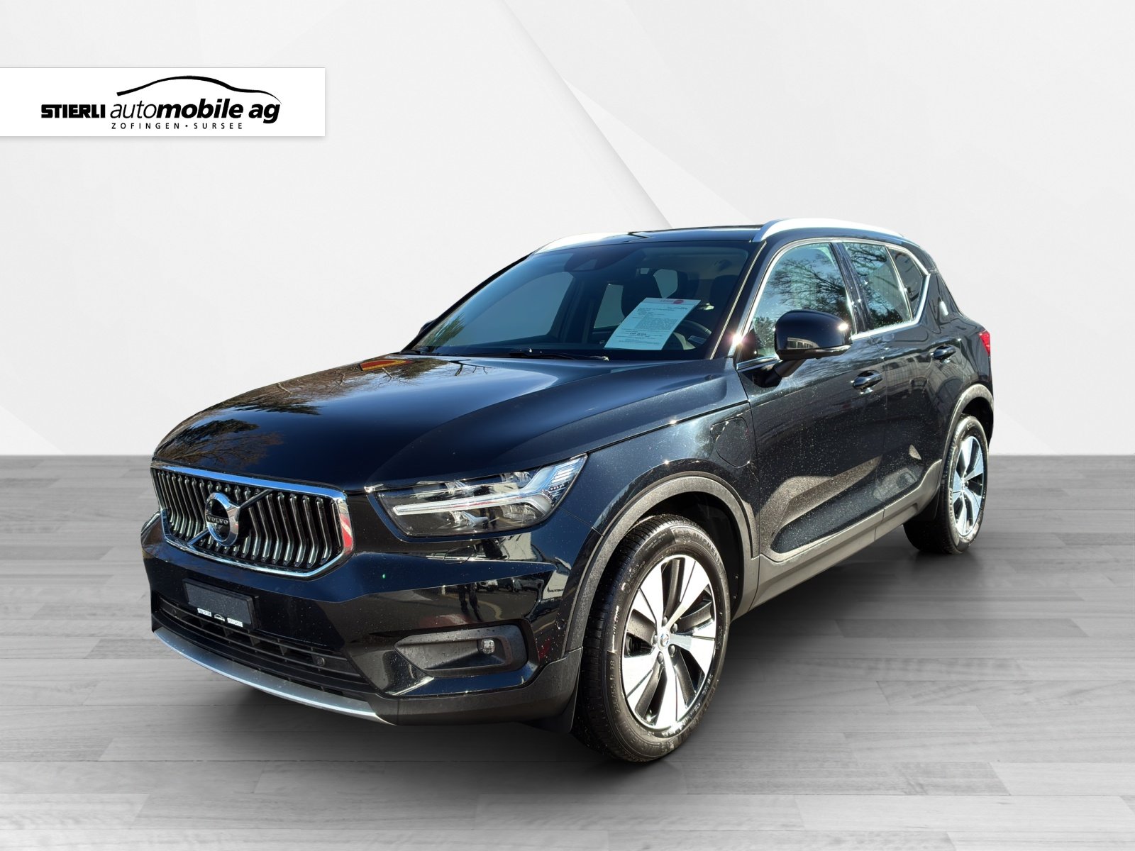 VOLVO XC40 1.5 T4 PiH Inscription Expression