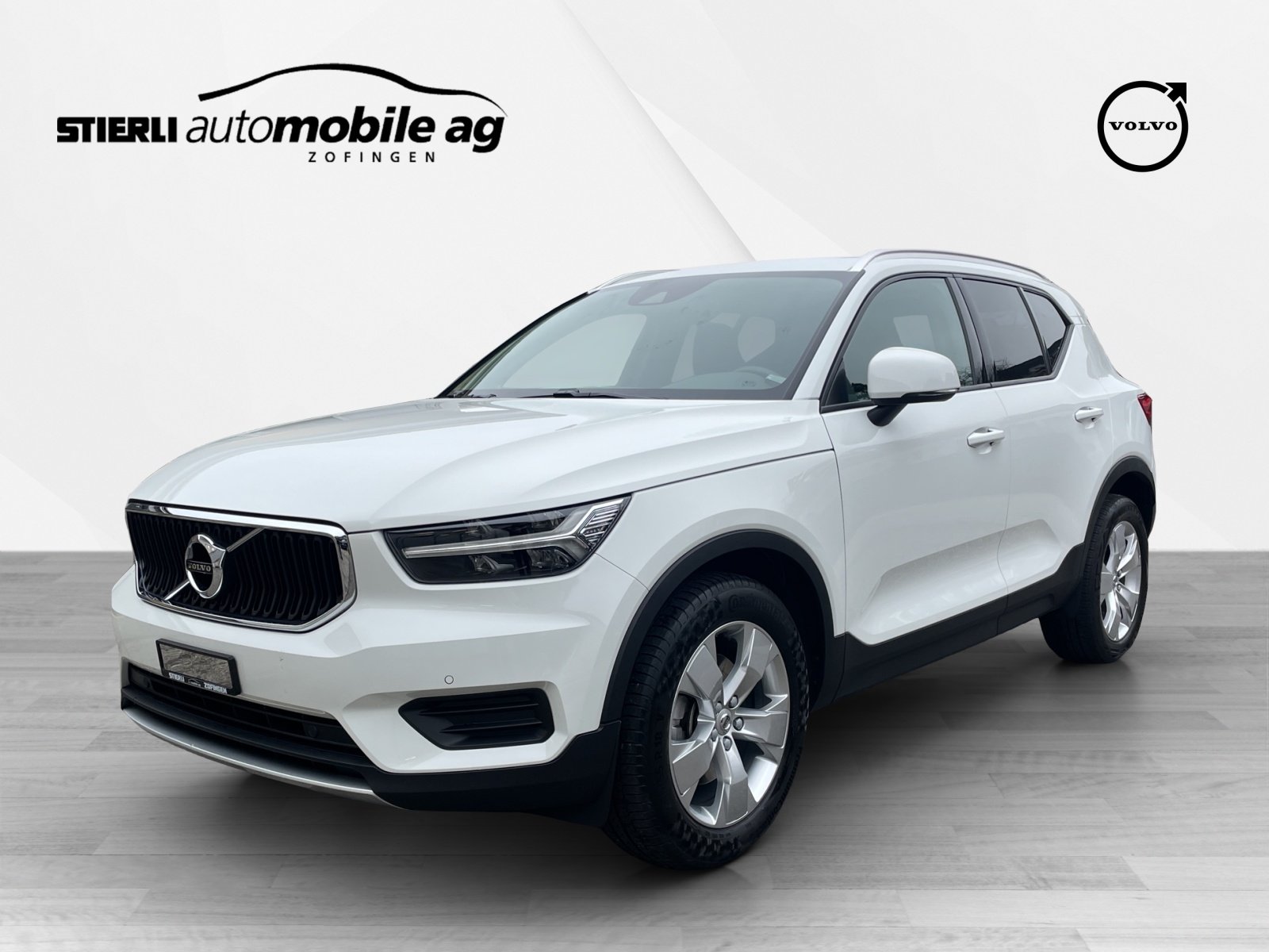 VOLVO XC40 2.0 T4 Momentum