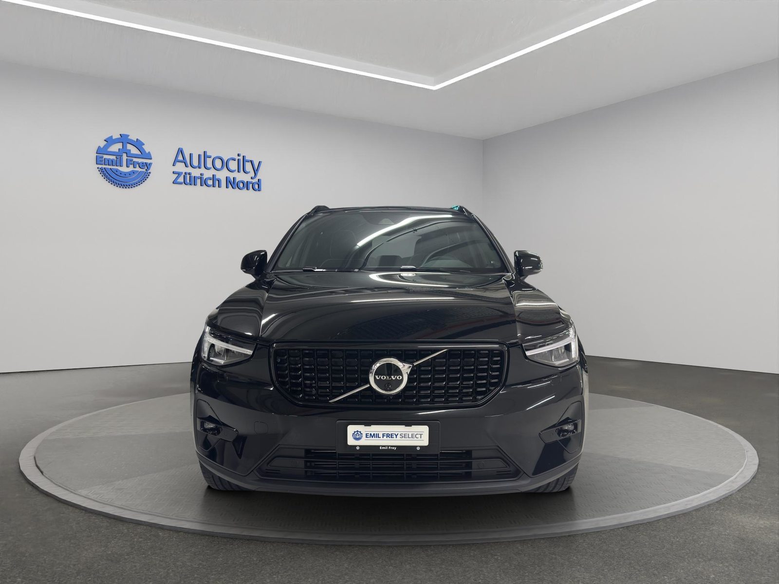 VOLVO XC40 1.5 T5 PiH Ultimate Dark, Hybride Rechargeable Essence/Électricité, Occasion / Utilisé, Automatique - 2