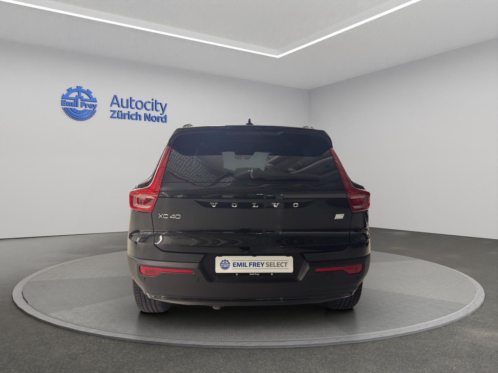 VOLVO XC40 1.5 T5 PiH Ultimate Dark, Hybride Rechargeable Essence/Électricité, Occasion / Utilisé, Automatique - 4