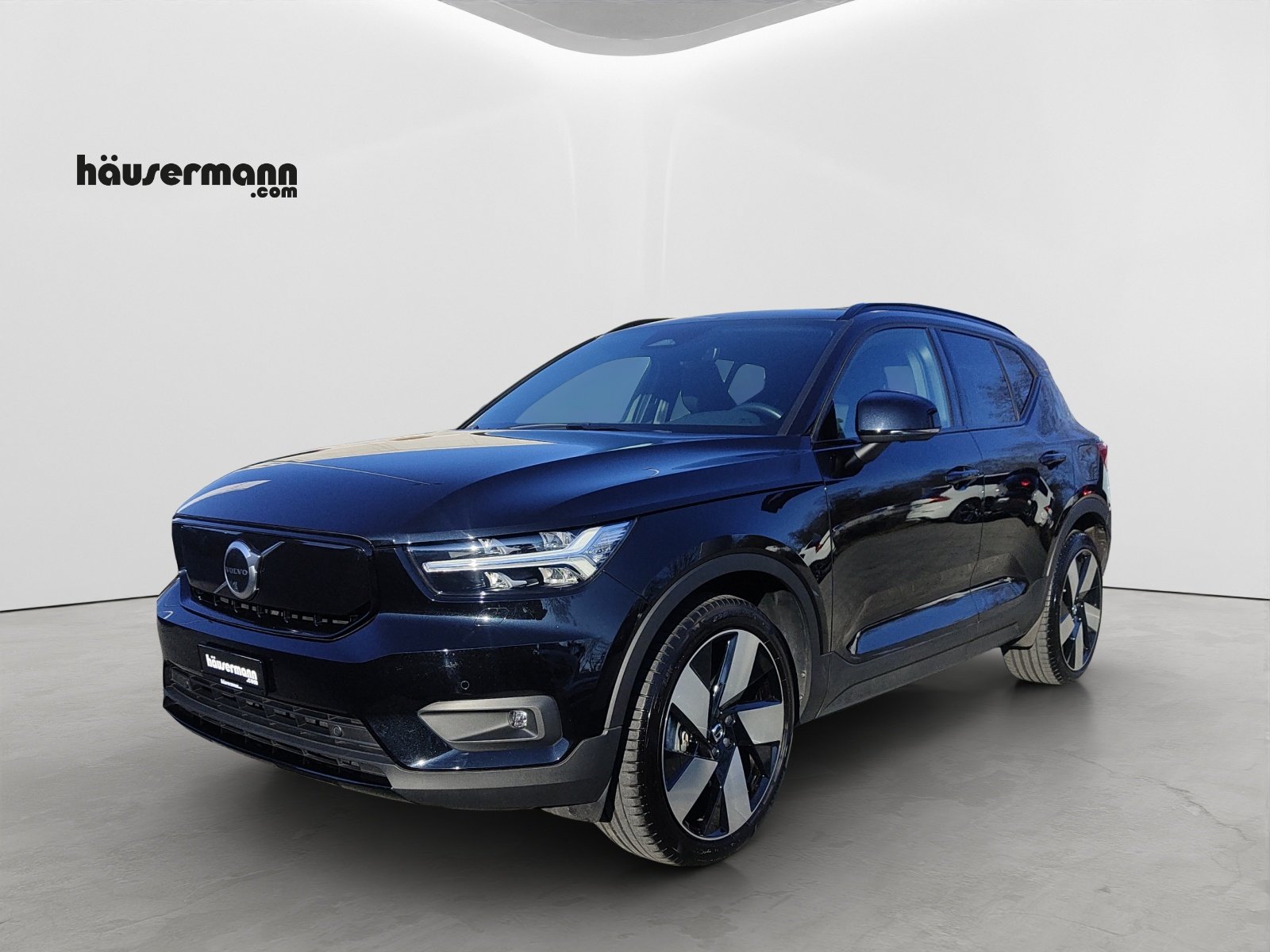 VOLVO XC40 P8 Twin R-Design AWD
