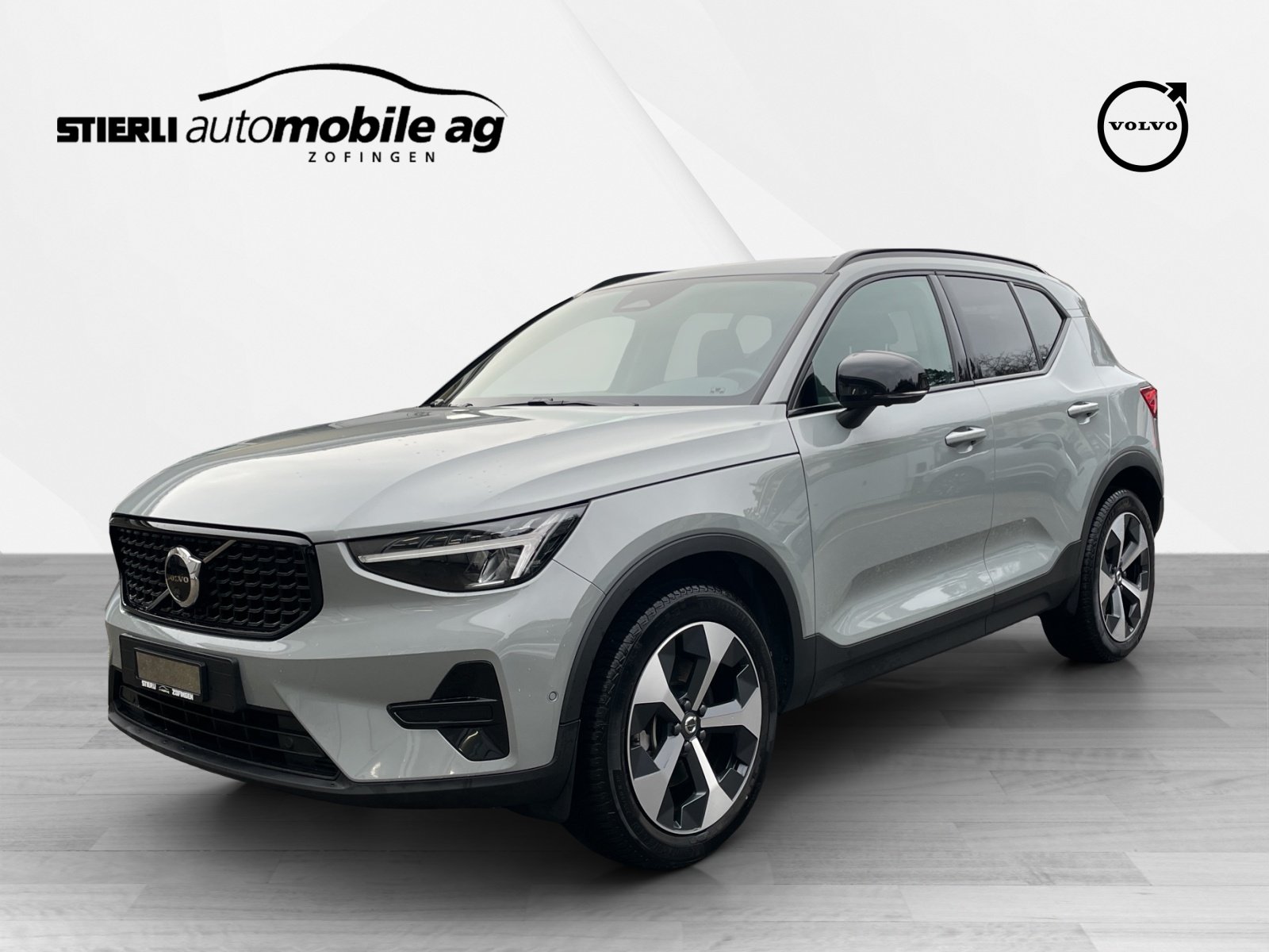 VOLVO XC40 2.0 B4 MH Plus Dark