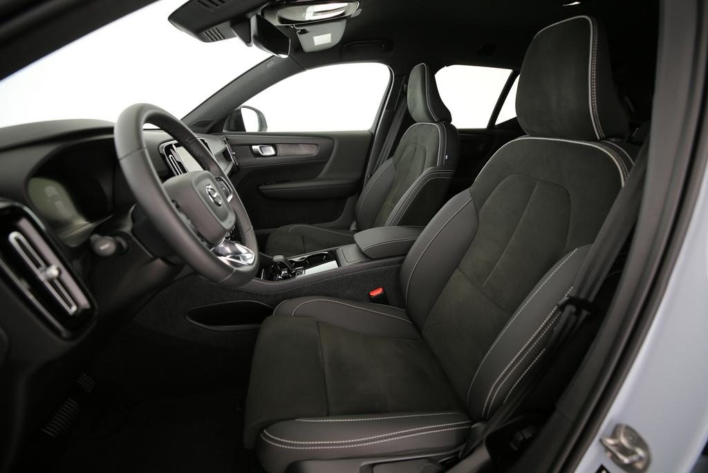 VOLVO XC40 E80 Twin Plus AWD, Elektro, Occasion / Gebraucht, Automatik - 4