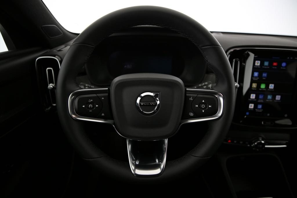 VOLVO XC40 E80 Twin Plus AWD, Elektro, Occasion / Gebraucht, Automatik - 6