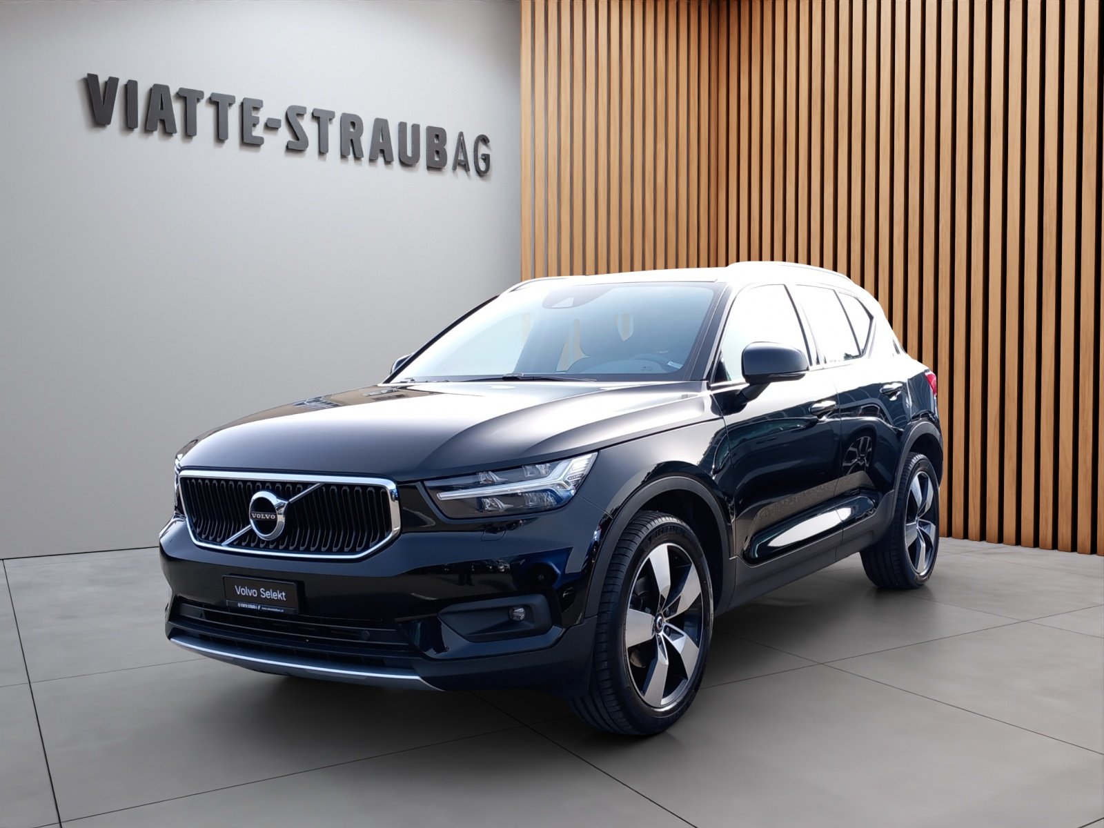VOLVO XC40 1.5 T3 Momentum