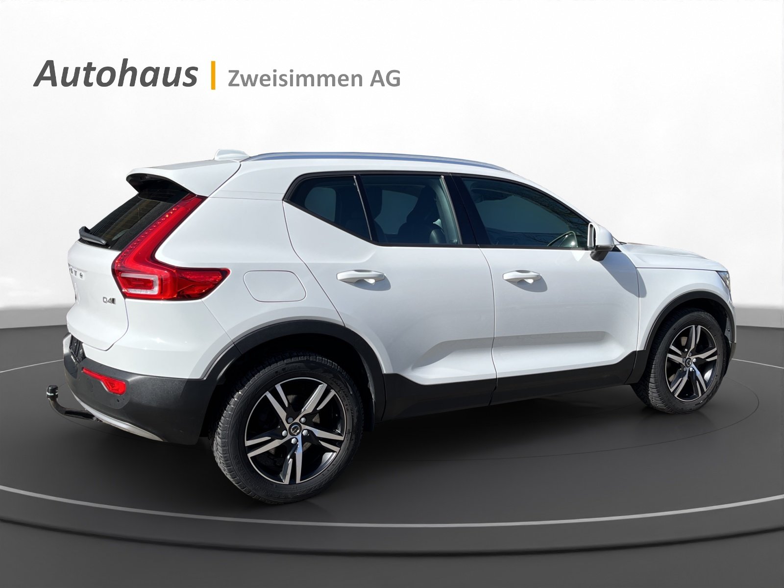 VOLVO XC40 D4 AWD Momentum Geartronic, Diesel, Occasion / Utilisé, Automatique - 6