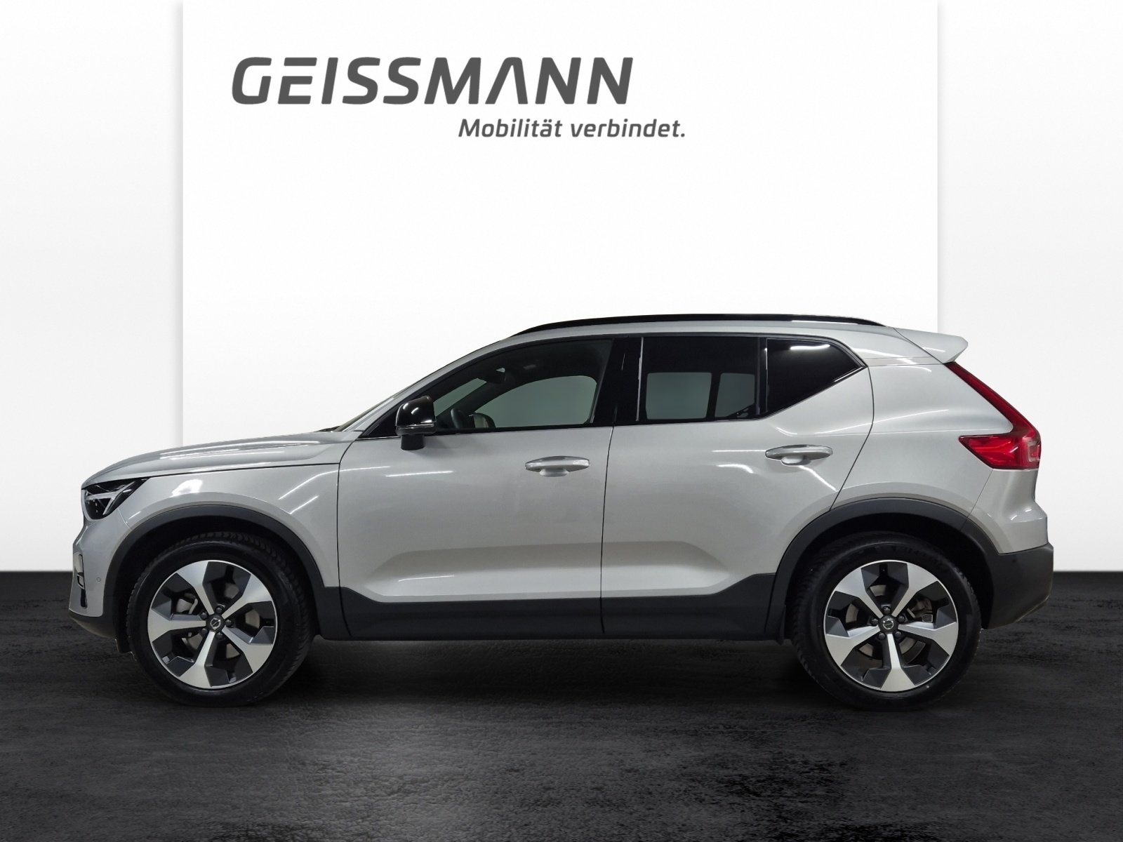 VOLVO XC40 2.0 B4 MH Plus Dark, Hybride Leggero Benzina/Elettrica, Occasioni / Usate, Automatico - 3