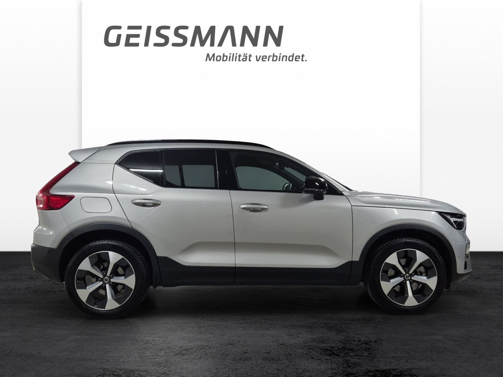 VOLVO XC40 2.0 B4 MH Plus Dark, Hybride Leggero Benzina/Elettrica, Occasioni / Usate, Automatico - 4