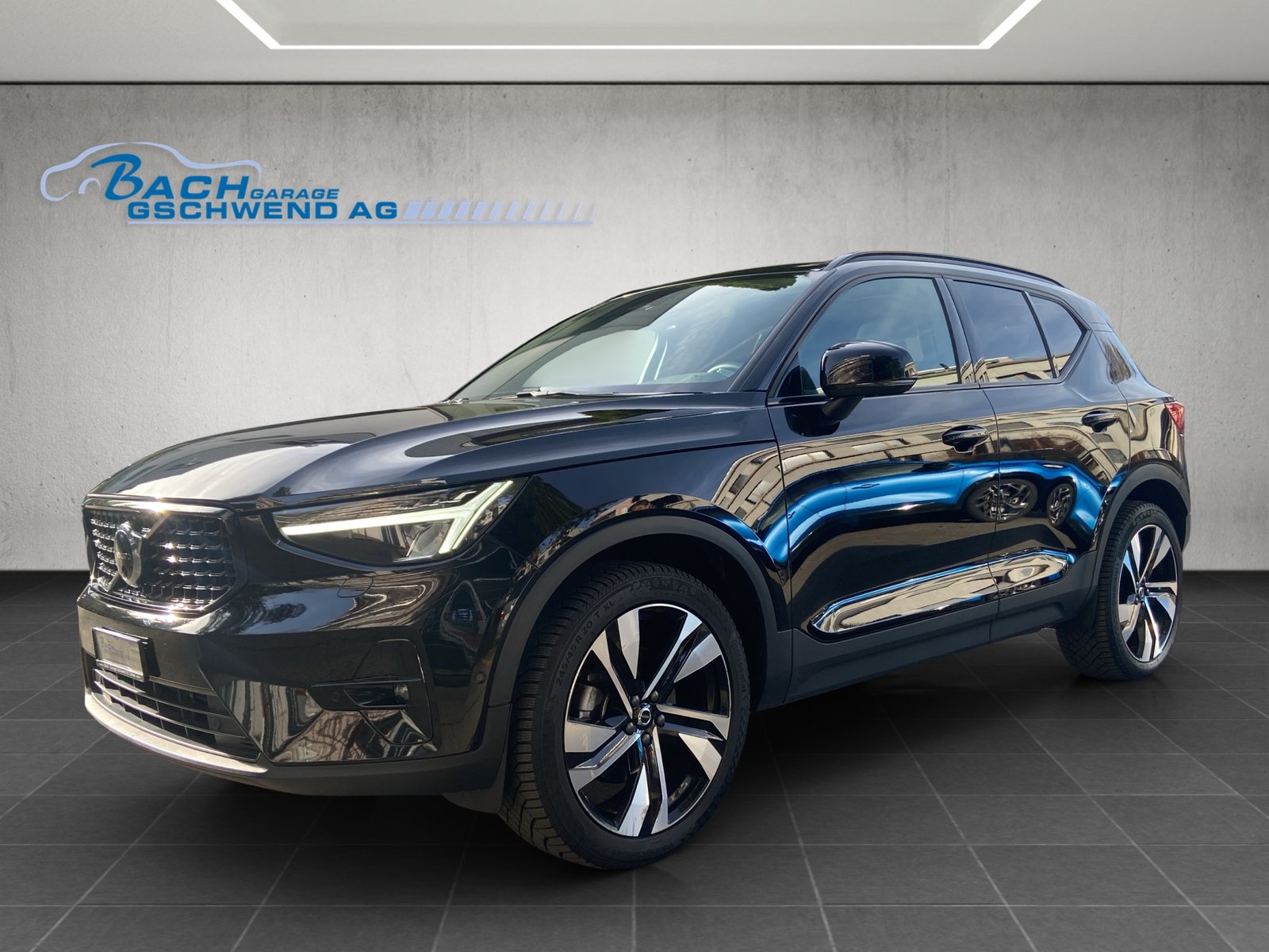 VOLVO XC40 B4 Benzin Mild Hybrid AWD Ultim. Dark DCT