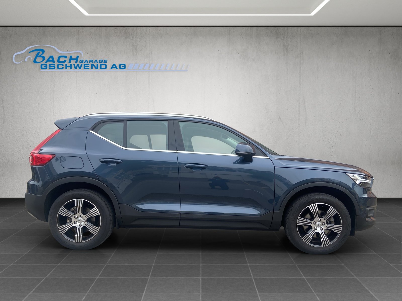 VOLVO XC40 B4 Benzin Mild Hybrid AWD Inscription Geartronic, Mild-Hybrid Petrol/Electric, Second hand / Used, Automatic - 3