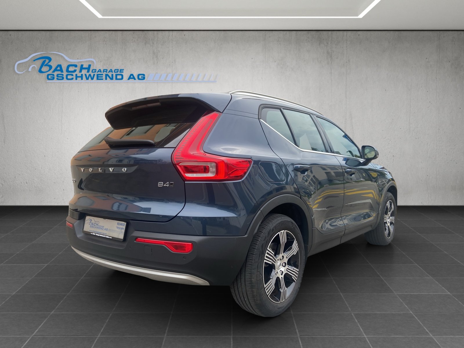 VOLVO XC40 B4 Benzin Mild Hybrid AWD Inscription Geartronic, Mild-Hybrid Petrol/Electric, Second hand / Used, Automatic - 4