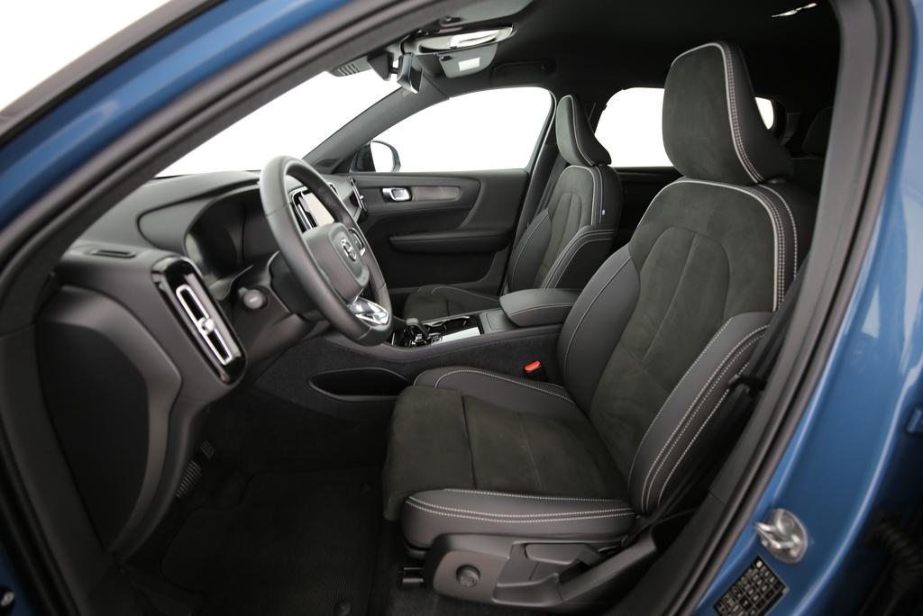 VOLVO XC40 P6 Plus, Électrique, Occasion / Utilisé, Automatique - 4